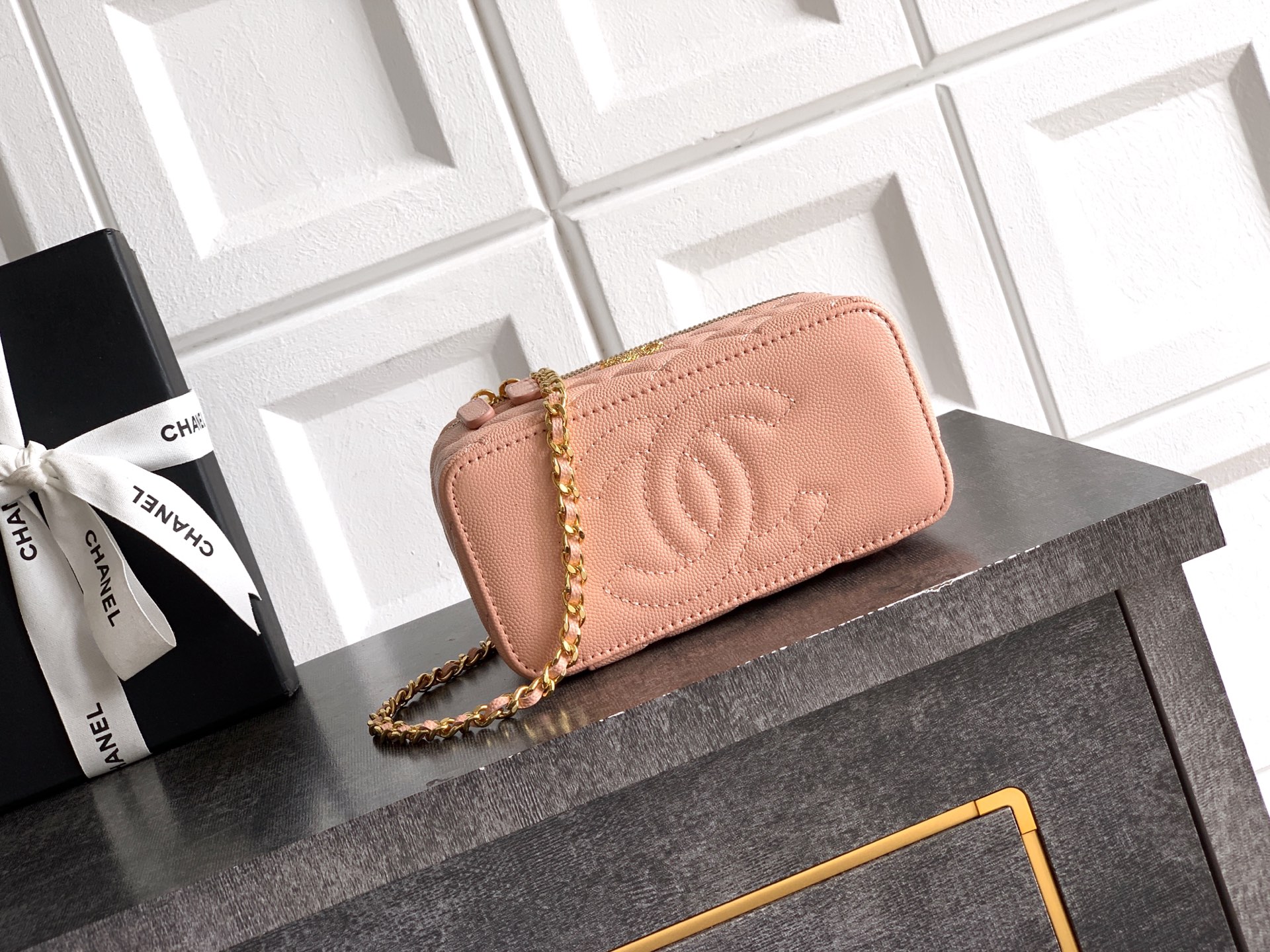 Chanel Basic Bag Pink M-l