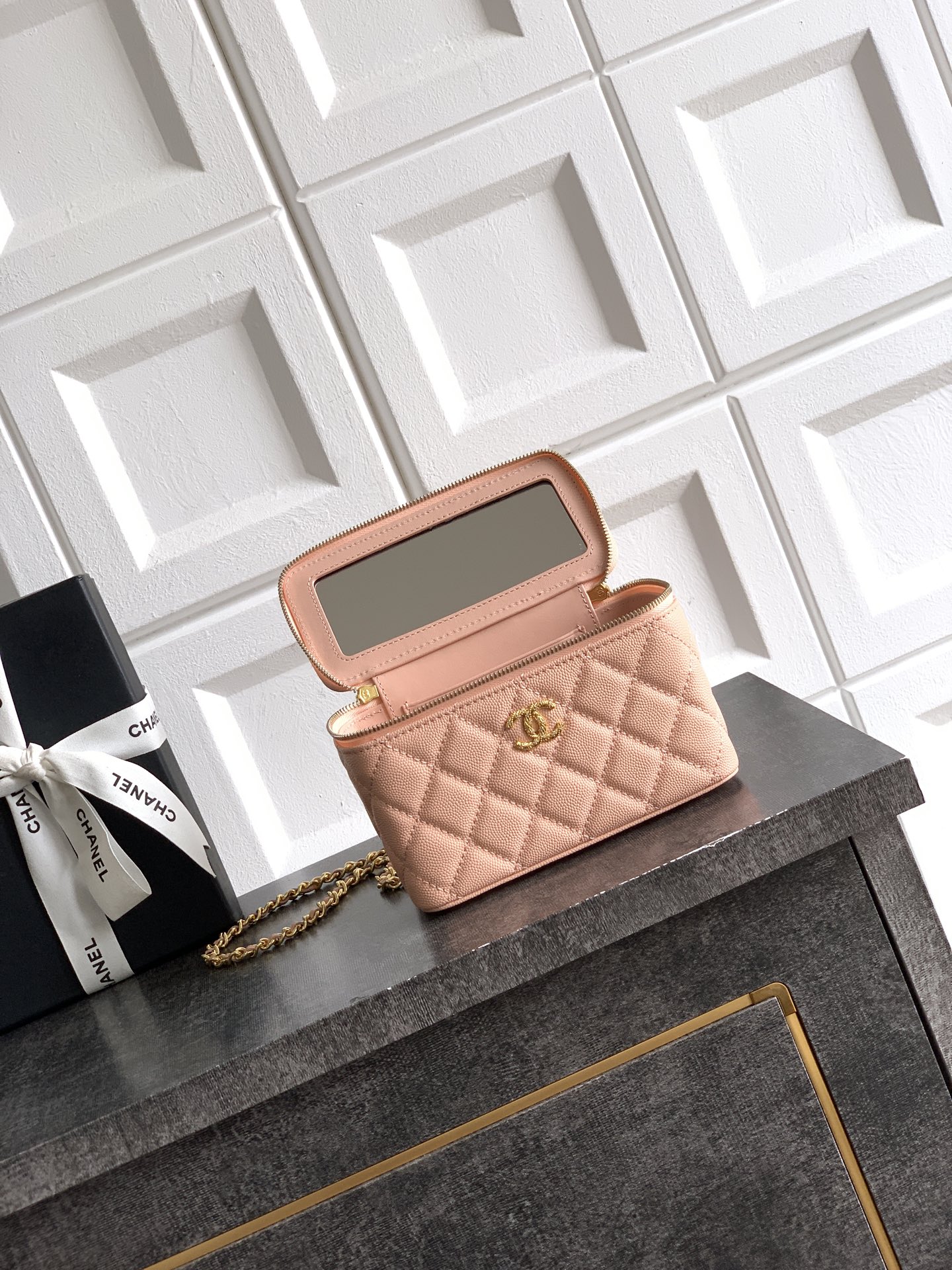 Chanel Basic Bag Pink M-l