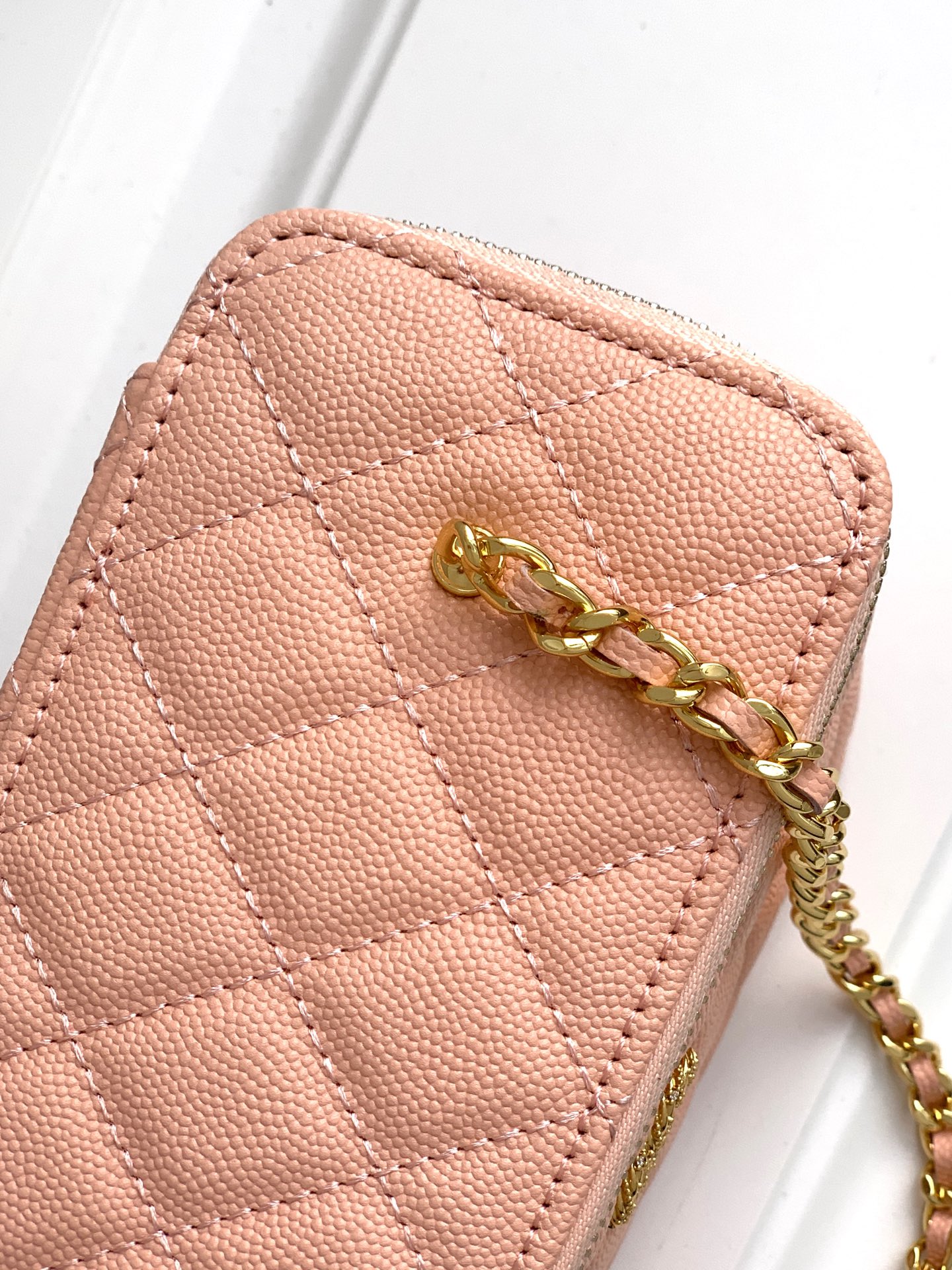 Chanel Basic Bag Pink M-l