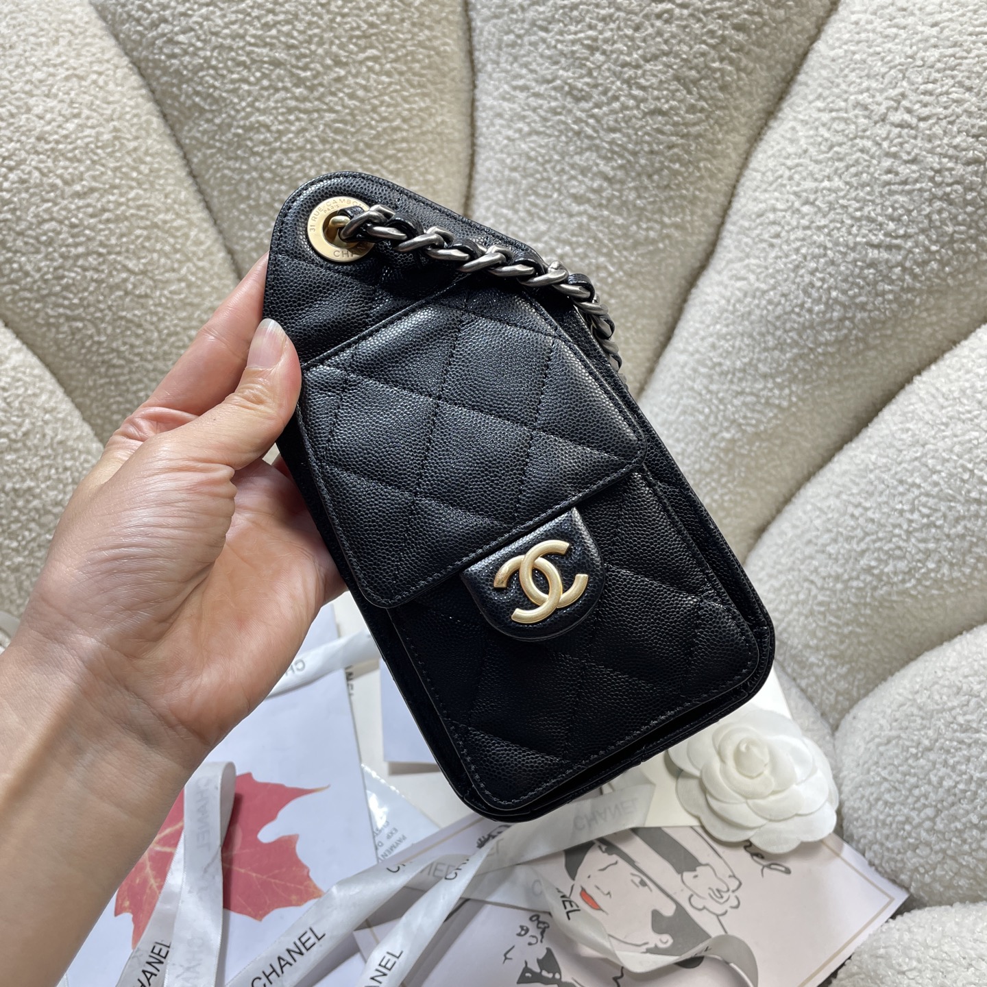 Chanel Basic Bag Gold M-l