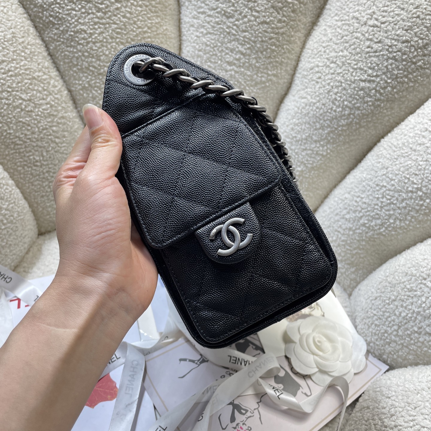 Chanel Basic Bag Gold M-l