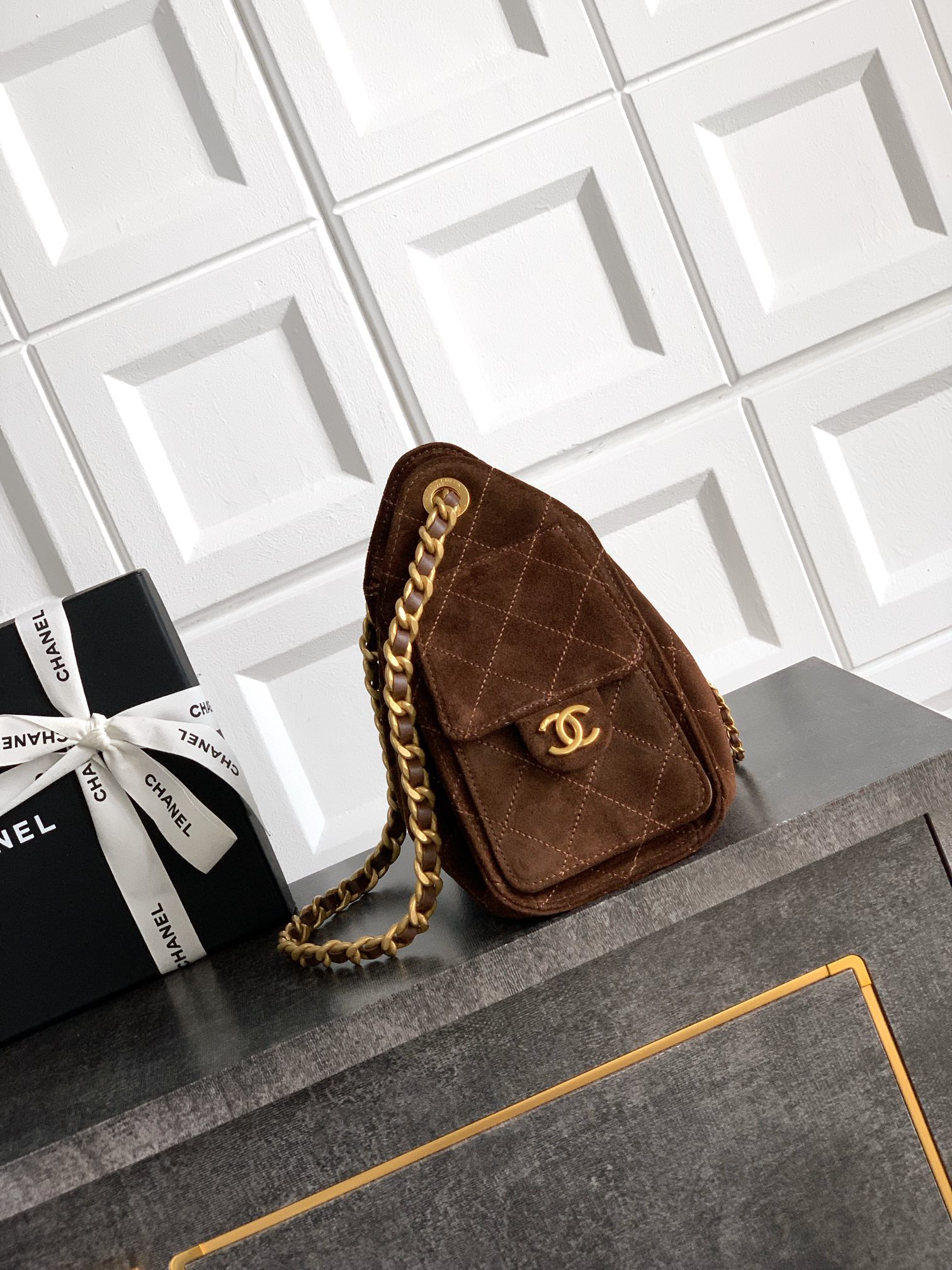 Chanel Basic Bag Brown M-l