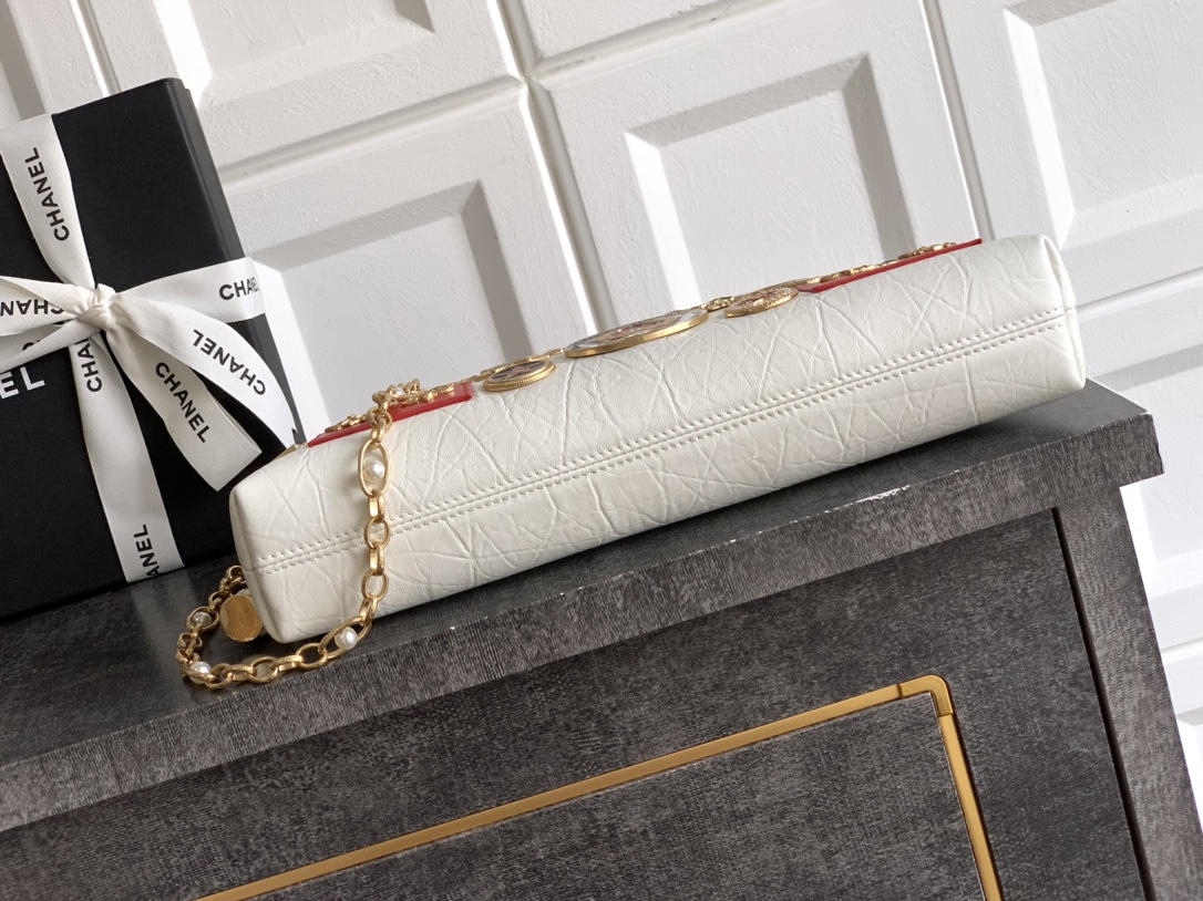 Chanel Basic Bag White L