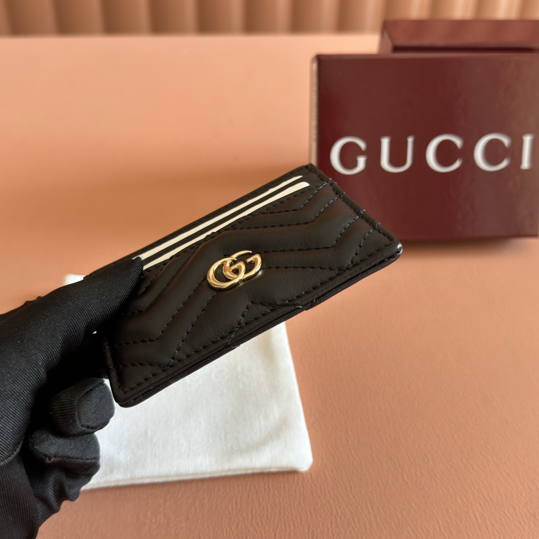 Gucci Basic Bag Cow Leather Silver M-l-s