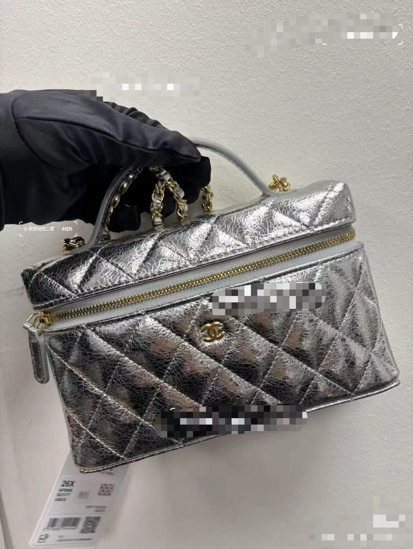 Chanel Basic Bag Black M-l