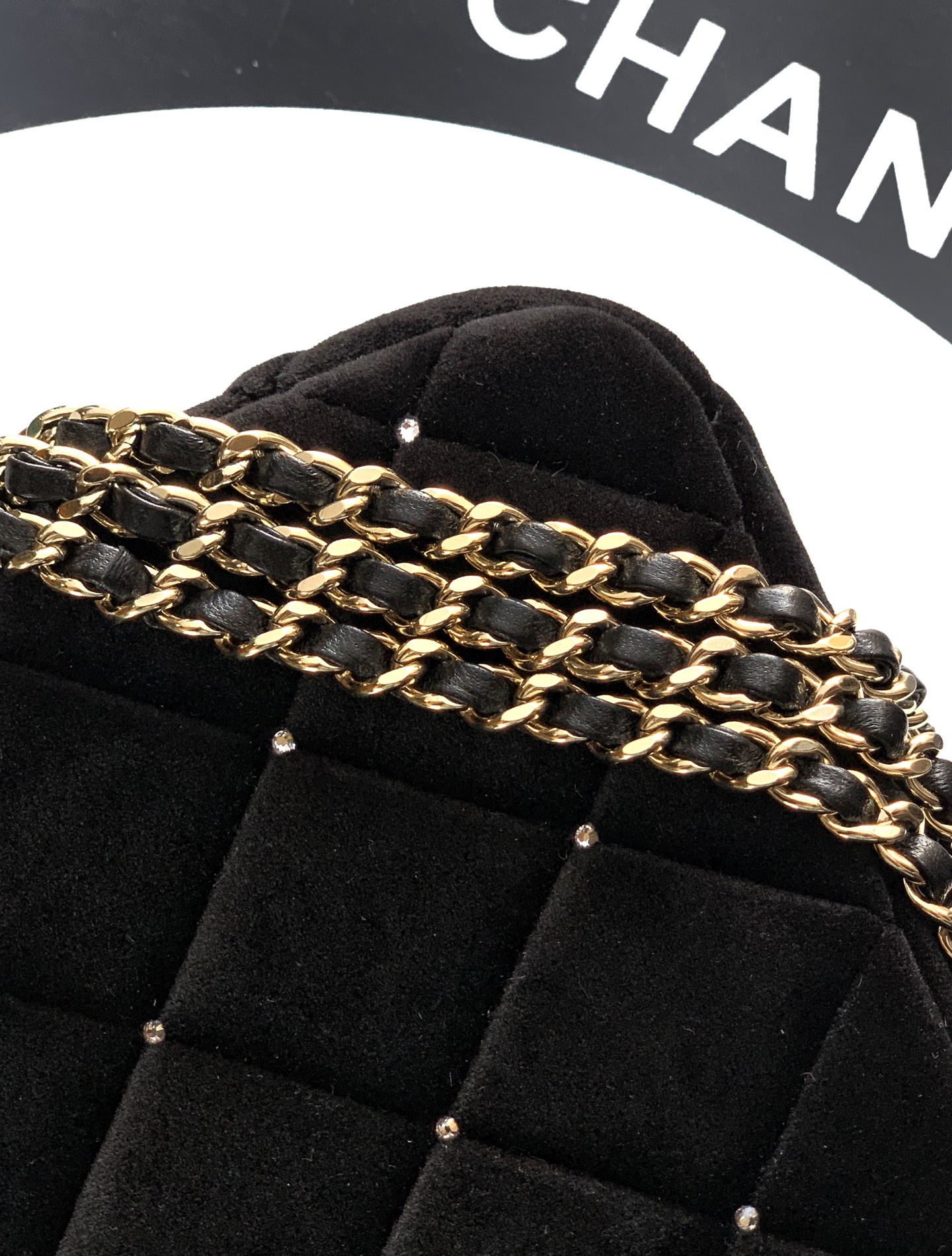 Chanel Basic Bag Black M-l-s