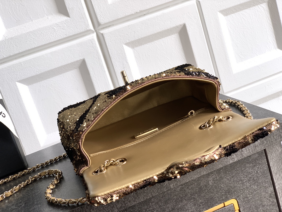 Chanel Clutch Bag Gold 20cm-l-s
