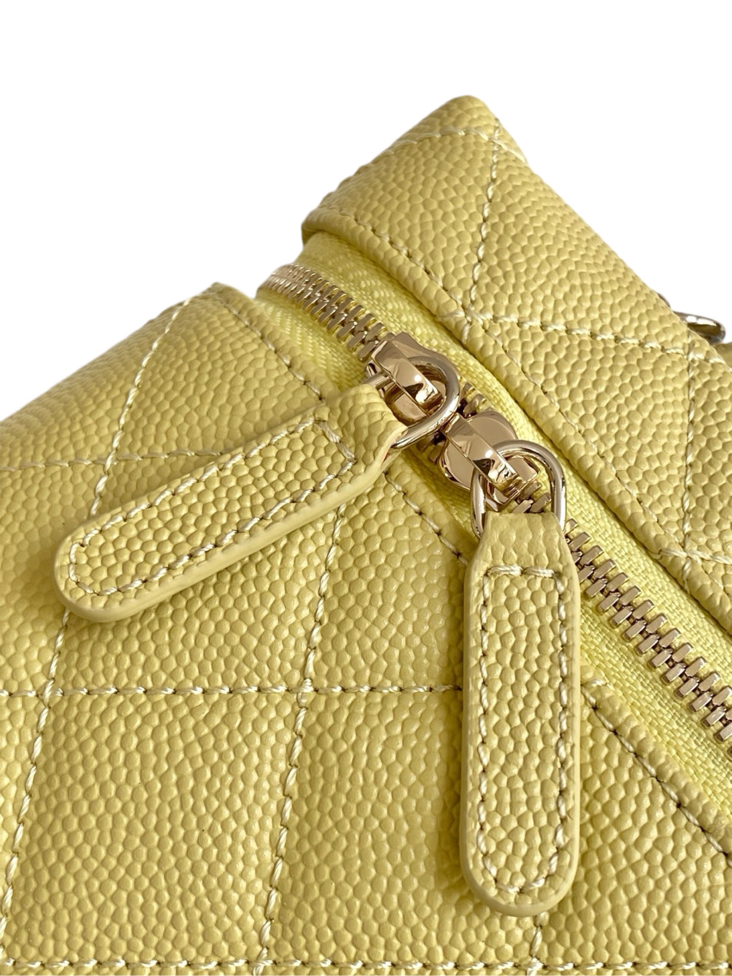 Chanel Basic Bag Cow Leather M-l-s