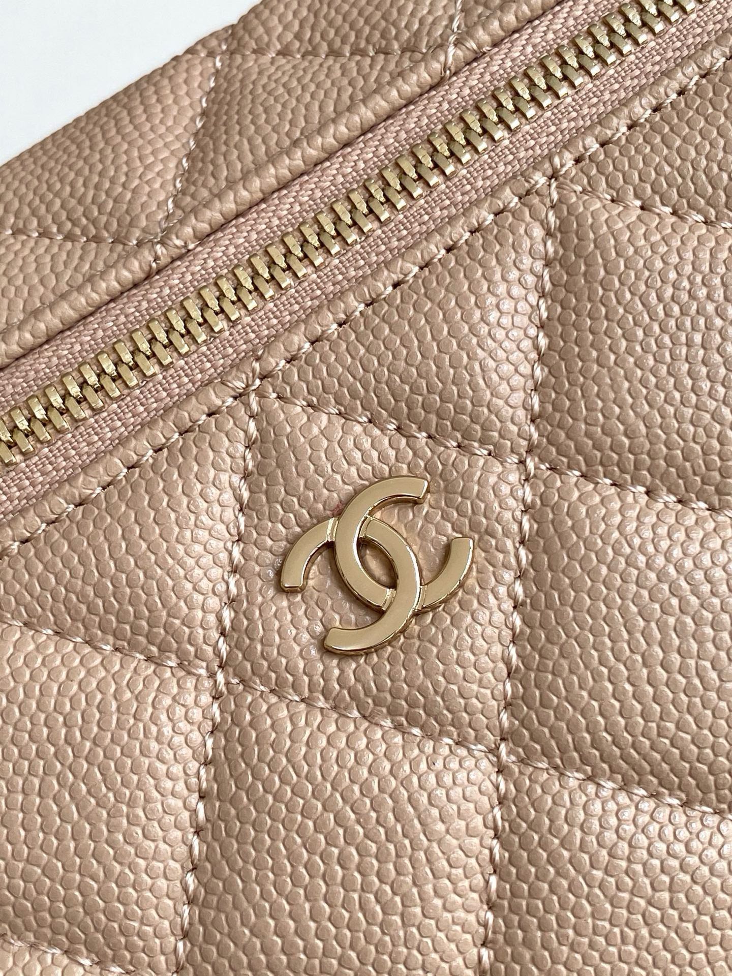 Chanel Basic Bag Cow Leather M-l-s