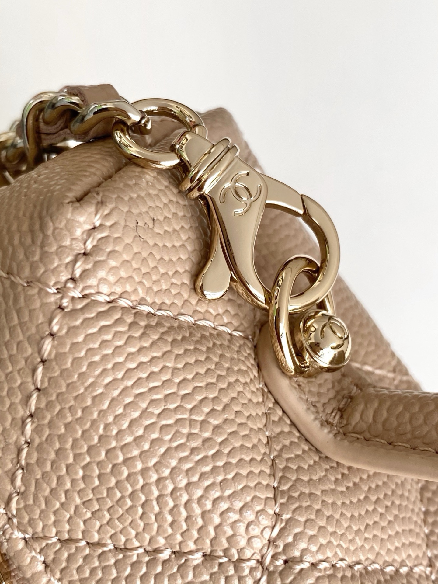 Chanel Basic Bag Cow Leather M-l-s