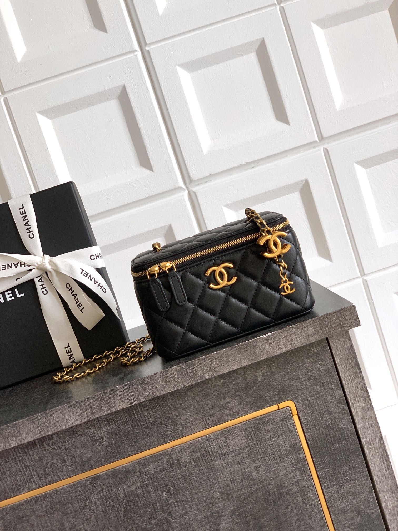 Chanel Basic Bag Gray M-l