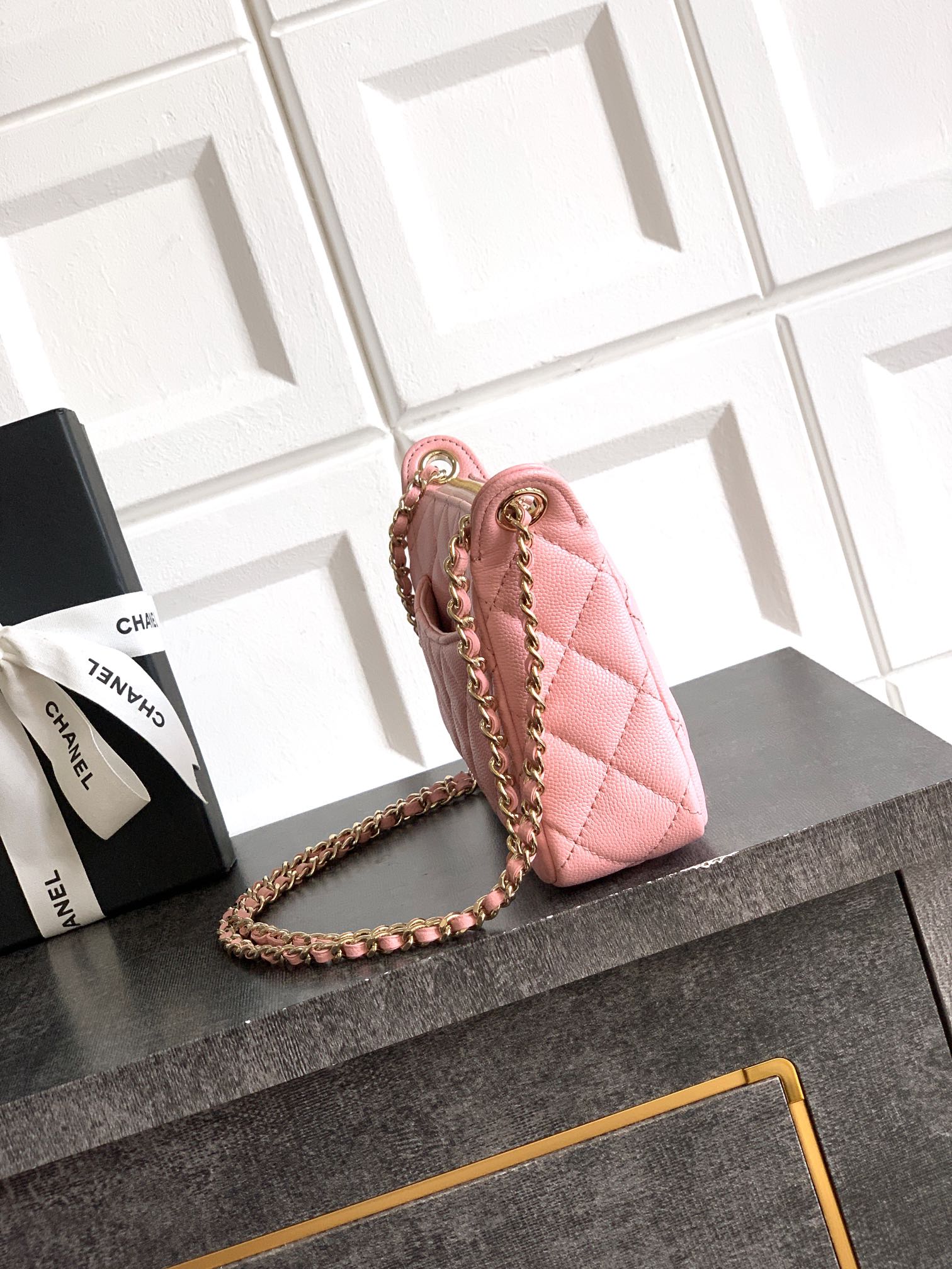 Chanel Basic Bag Cow Leather Pink M-l