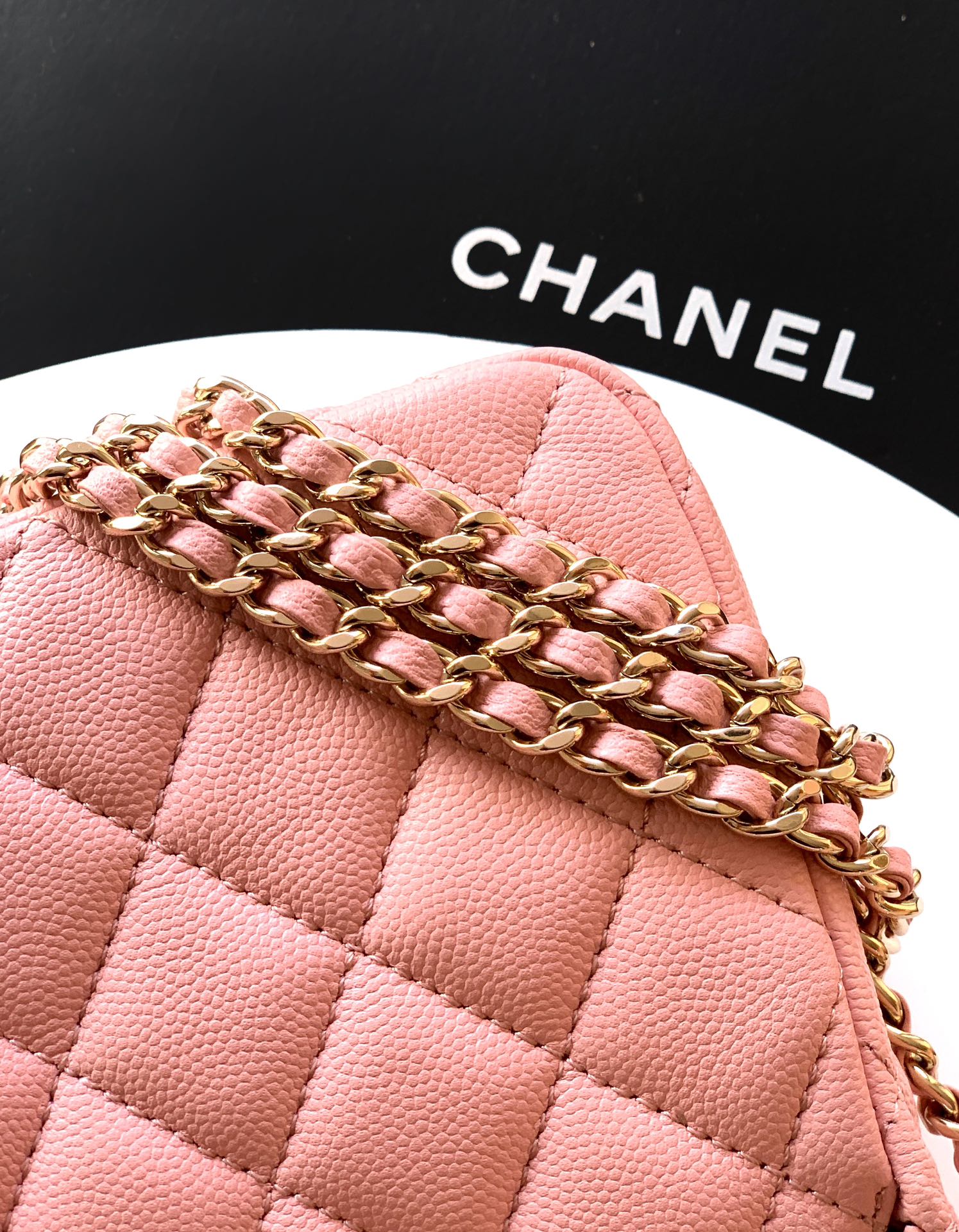 Chanel Basic Bag Cow Leather Pink M-l