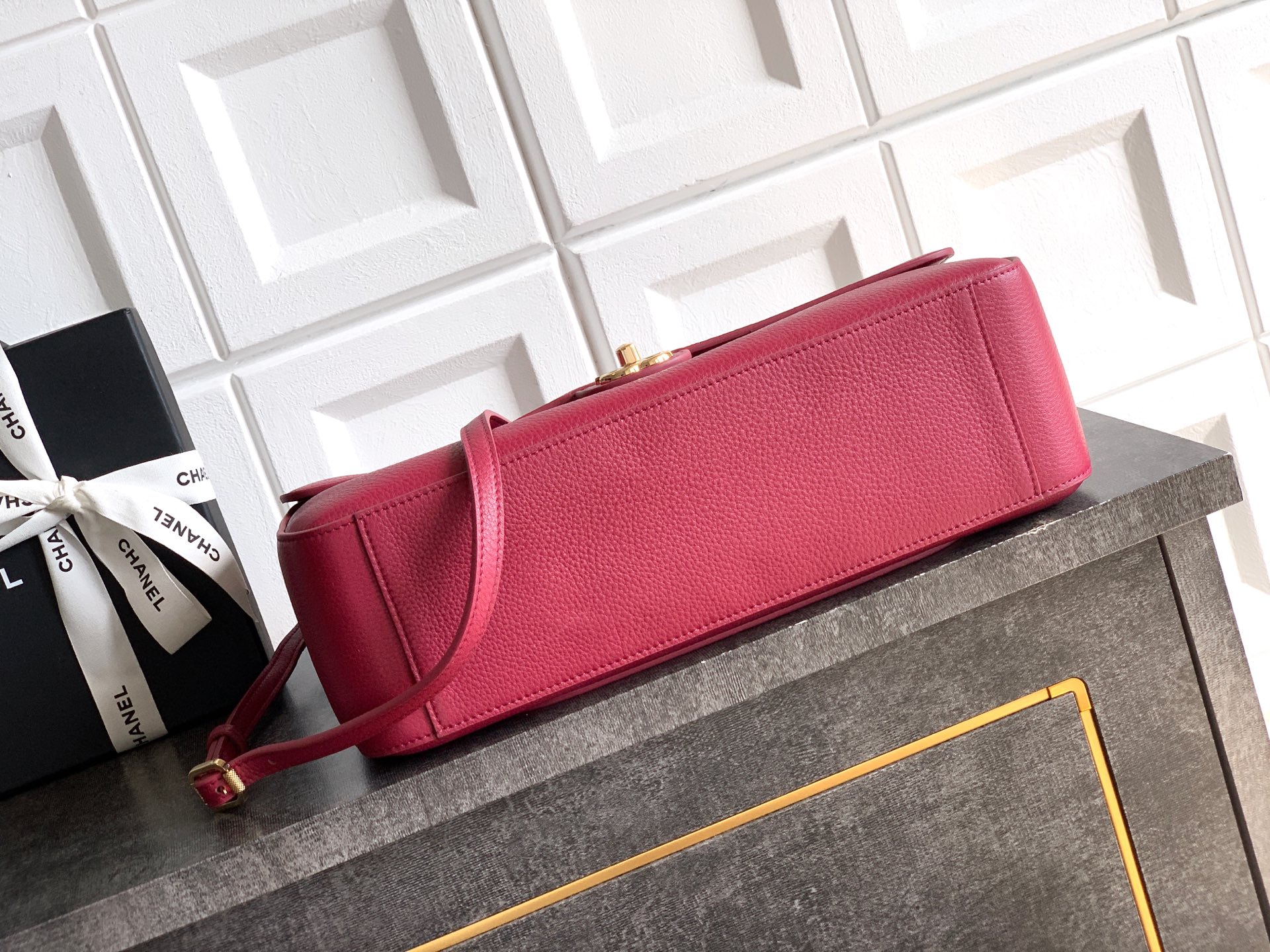 Chanel Tote Bag Cow Leather Red 11cm-m-l-s