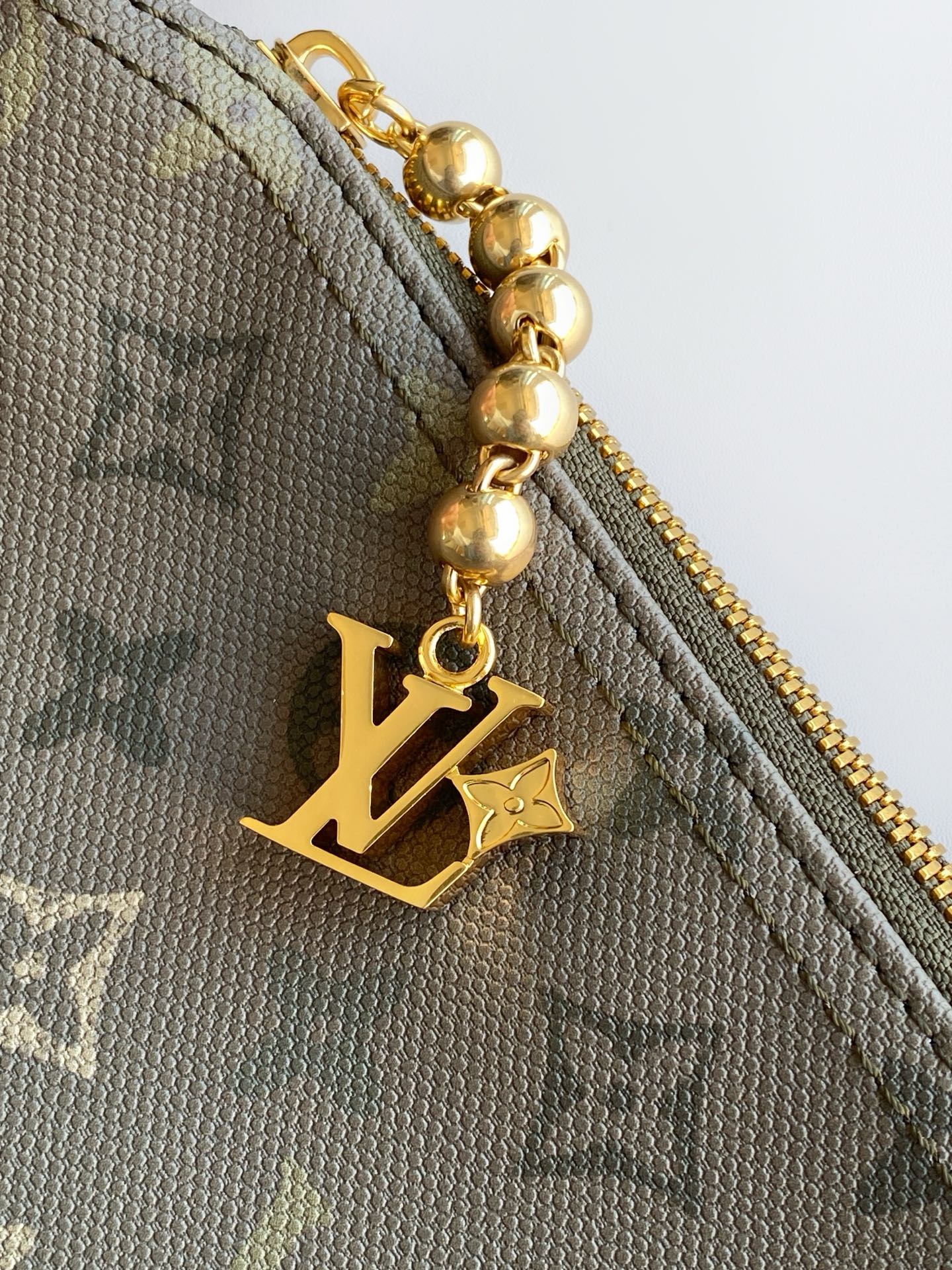 Louis Vuitton Basic Bag Canvas Green 12cm-m-l-s