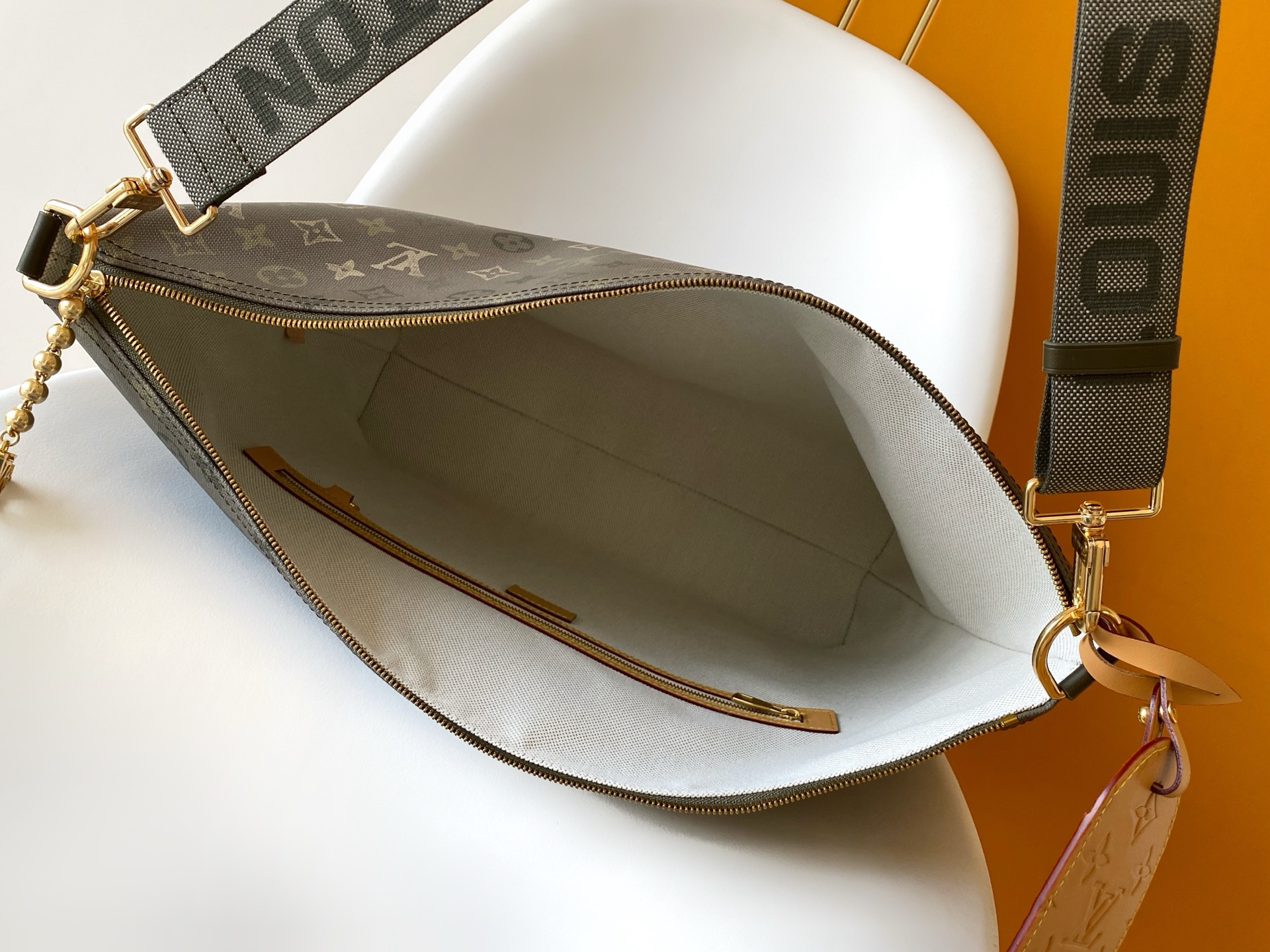 Louis Vuitton Basic Bag Canvas Green 12cm-m-l-s