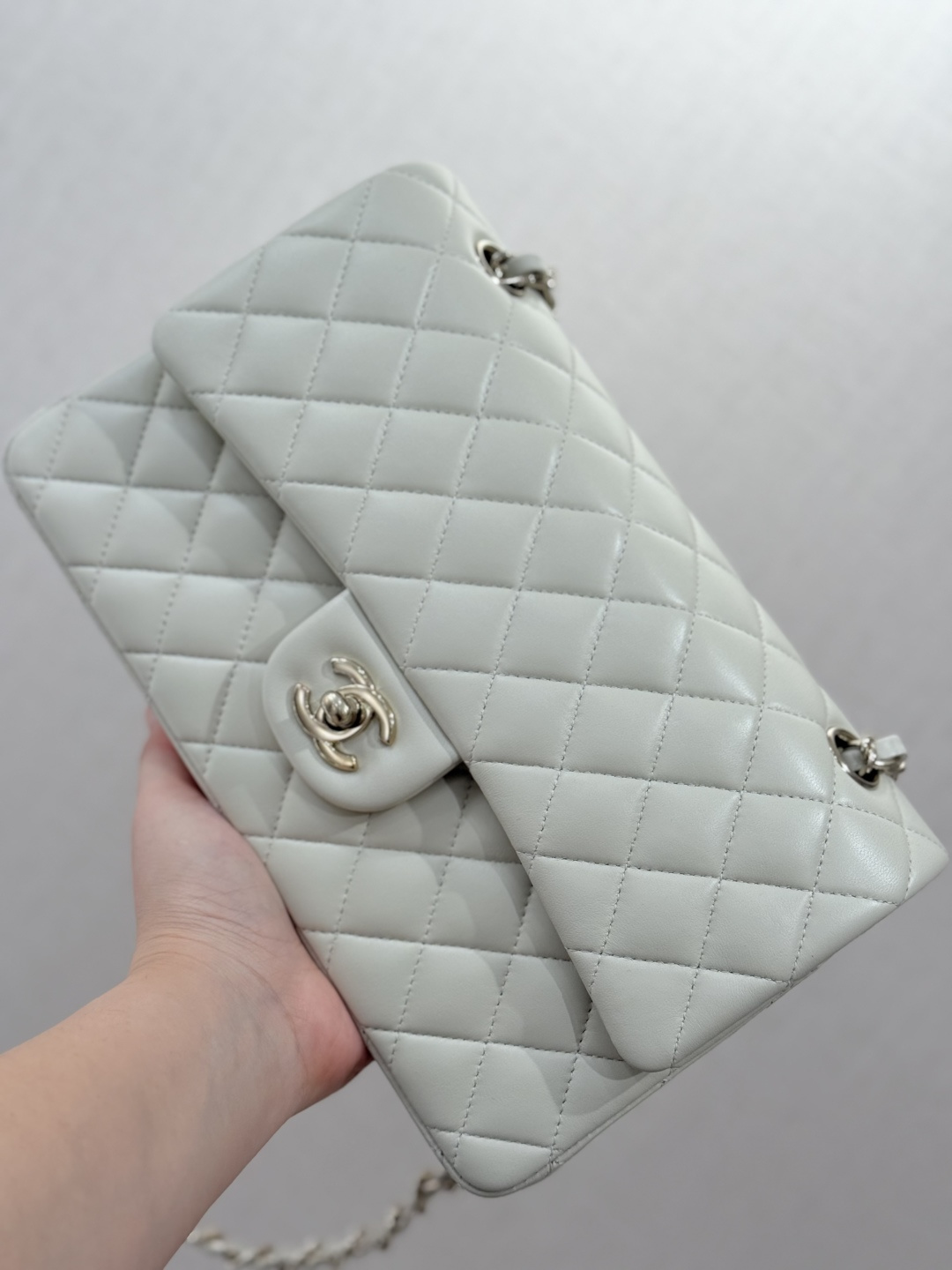 Chanel Basic Bag Sheepskin 25cm-l-s
