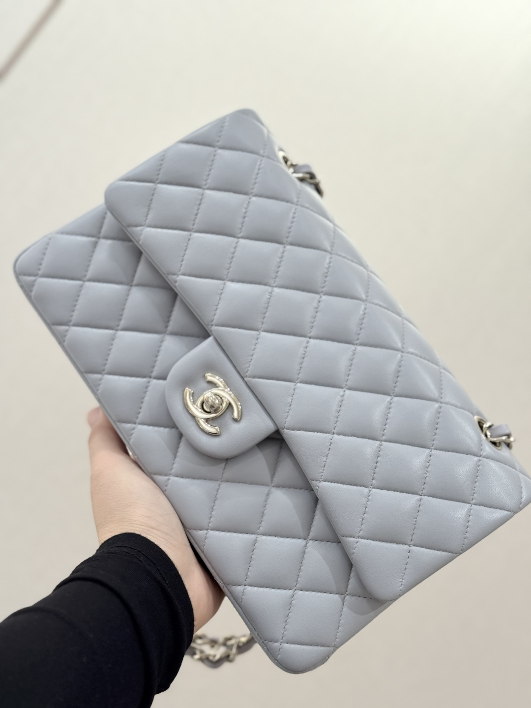 Chanel Basic Bag Sheepskin 25cm-l-s