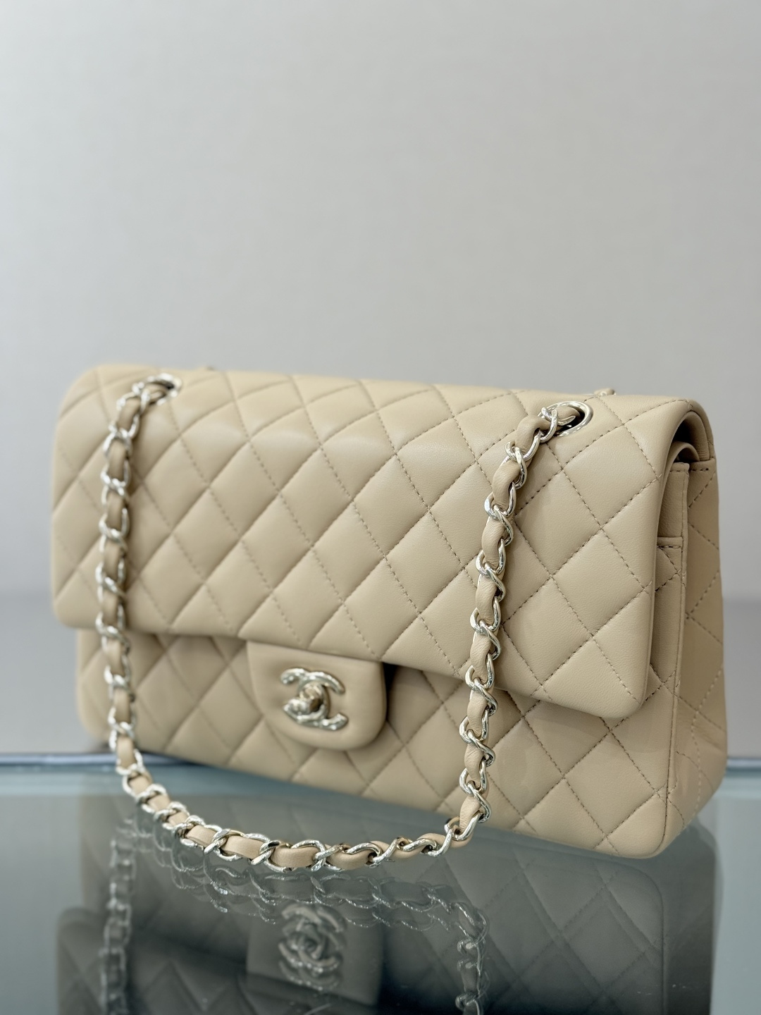 Chanel Basic Bag Sheepskin 25cm-l-s