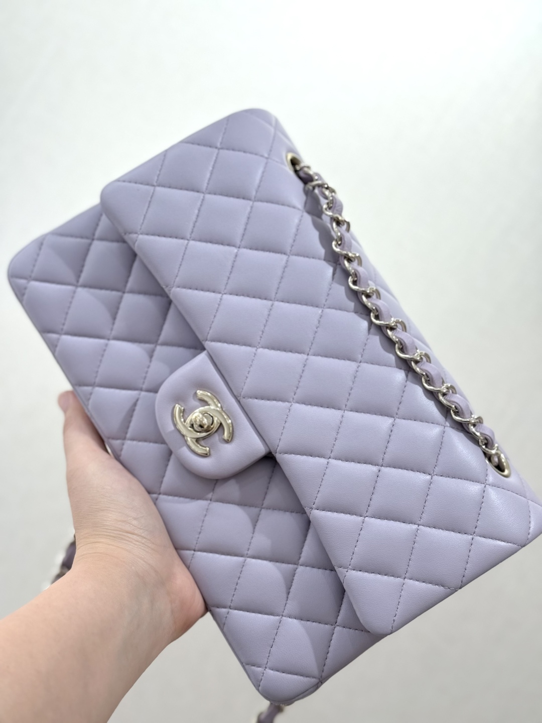 Chanel Basic Bag Sheepskin 25cm-l-s