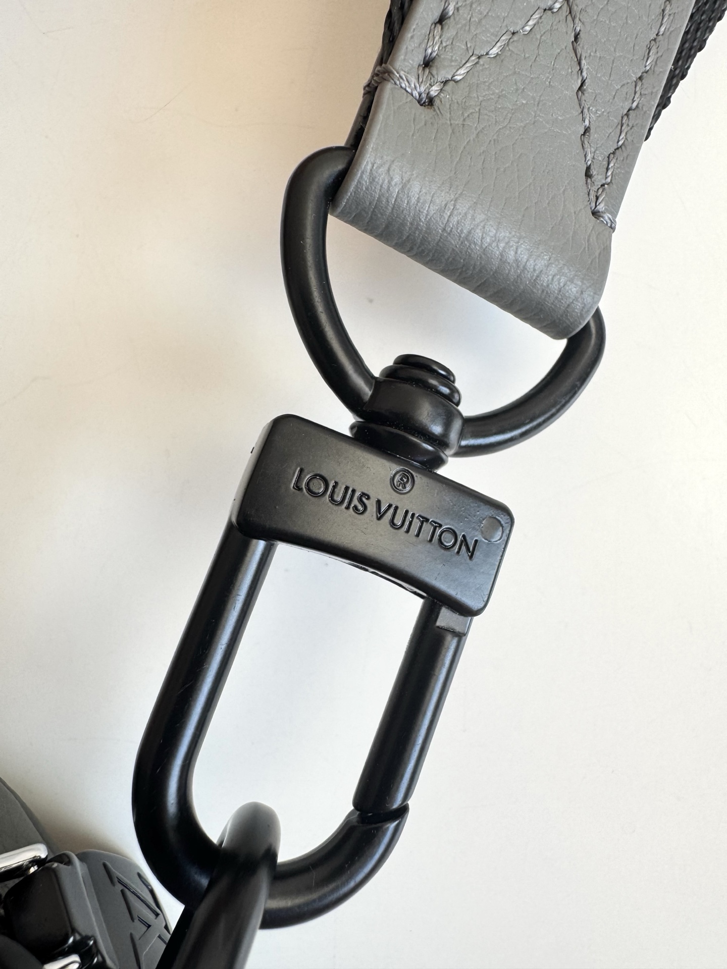 Louis Vuitton Messenger Bag Cow Leather M-s