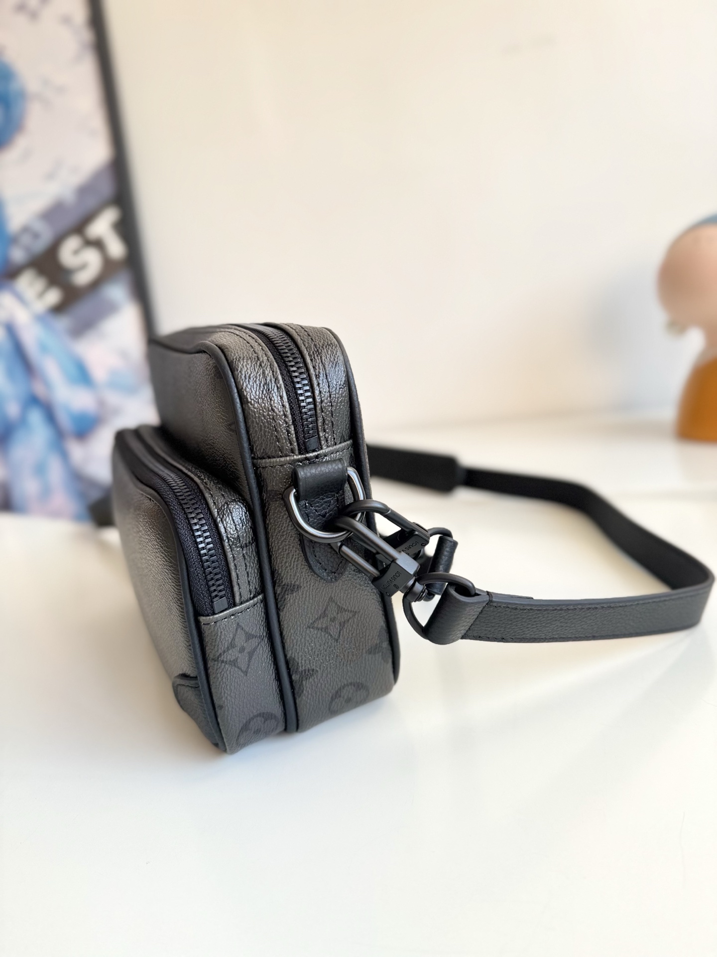 Louis Vuitton Crossbody Bag Canvas 11cm-m-l