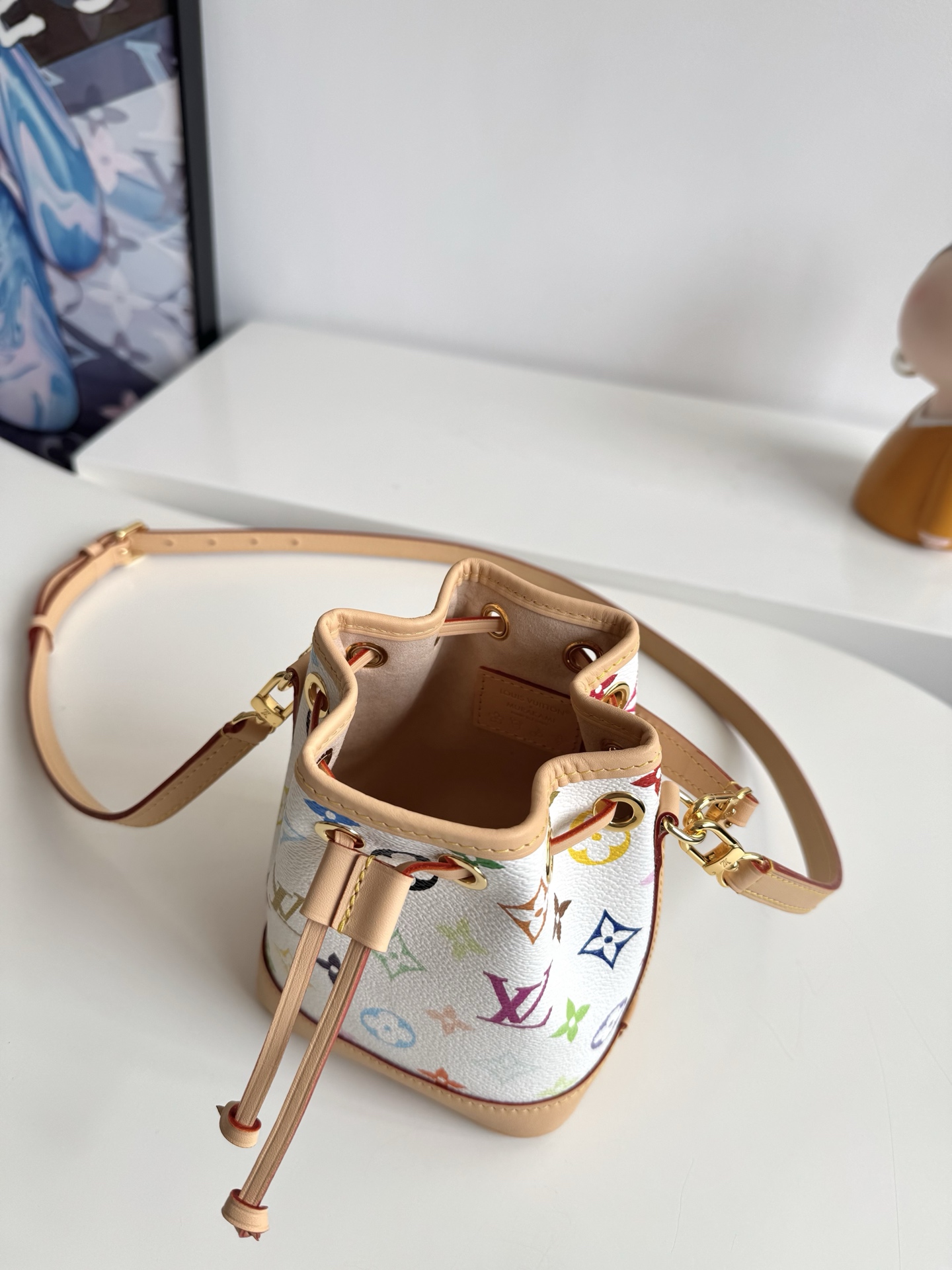 Louis Vuitton Basic Bag Cow Leather M-10cm