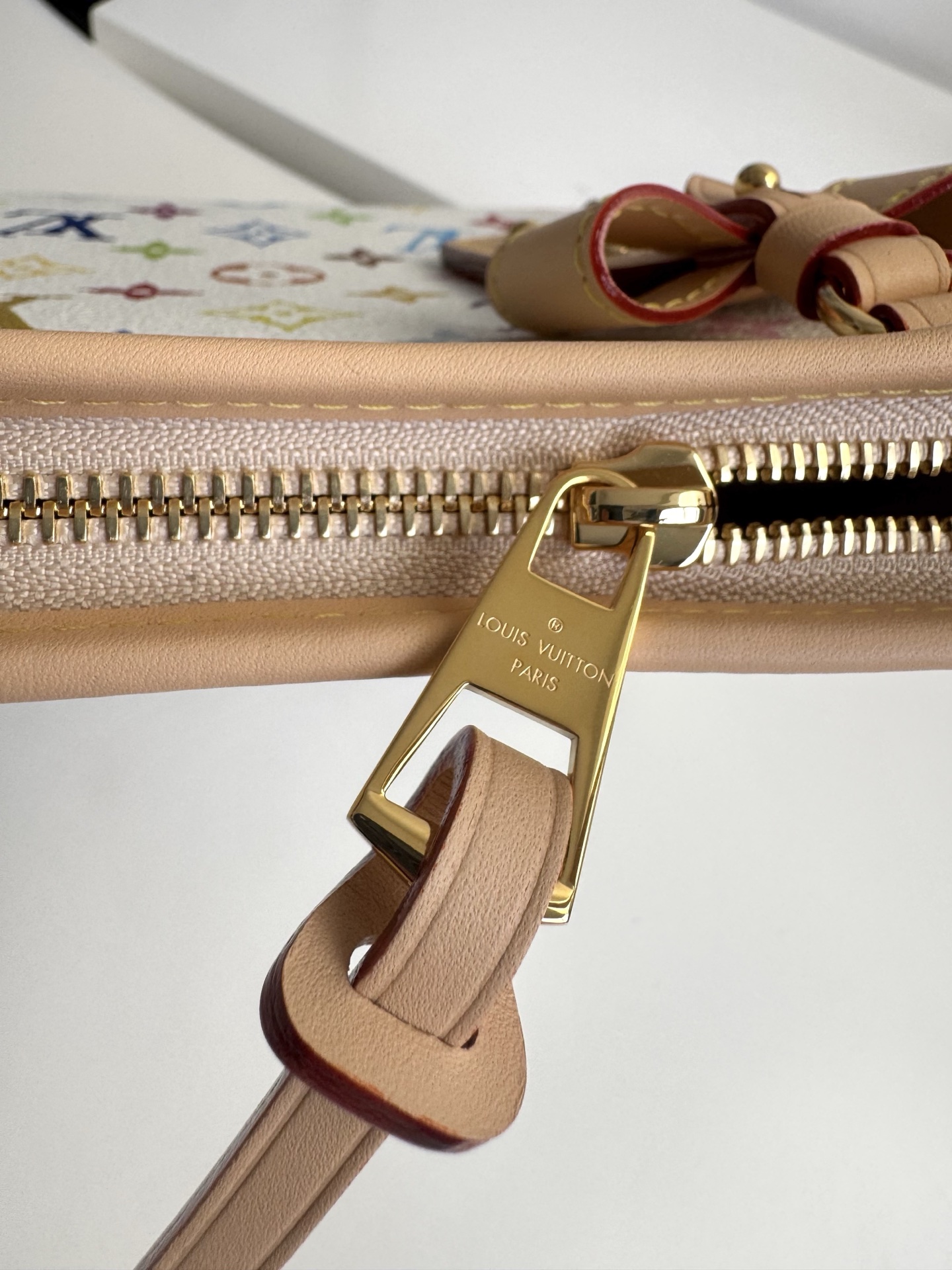 Louis Vuitton Basic Bag Canvas 10cm-m-l-s