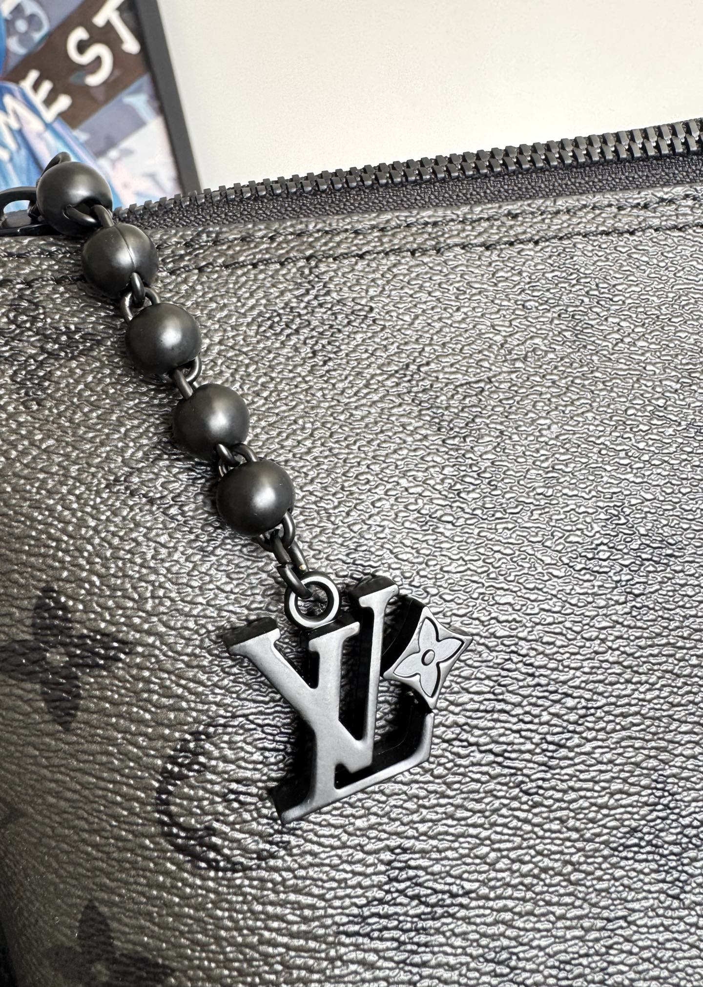 Louis Vuitton Basic Bag Cow Leather M