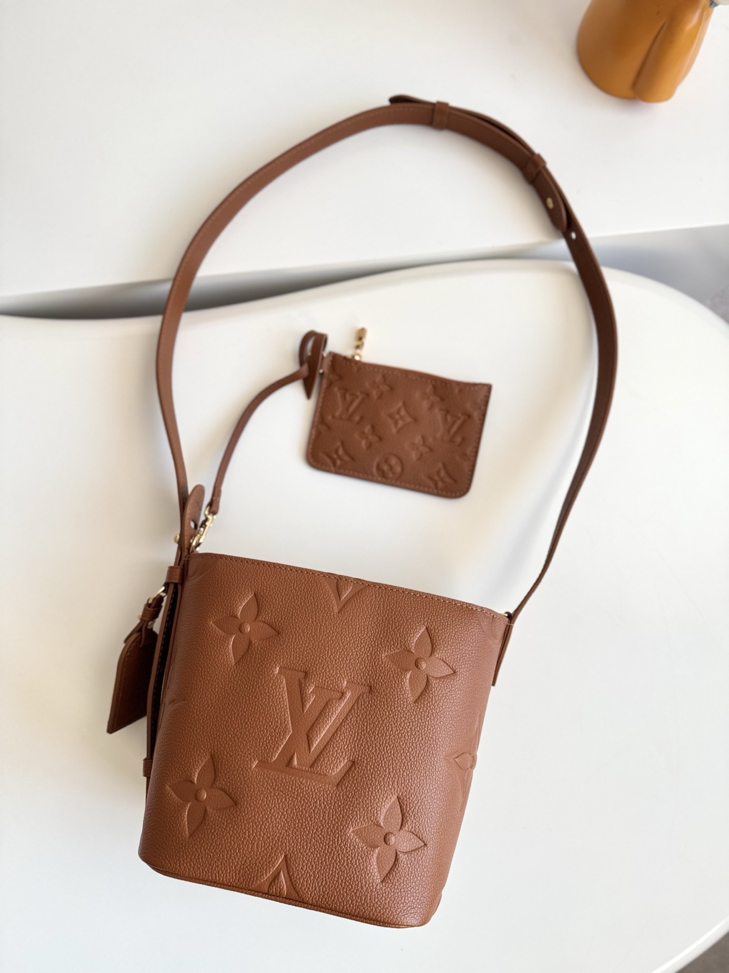 Louis Vuitton Tote Bag Gold 12cm-m-l