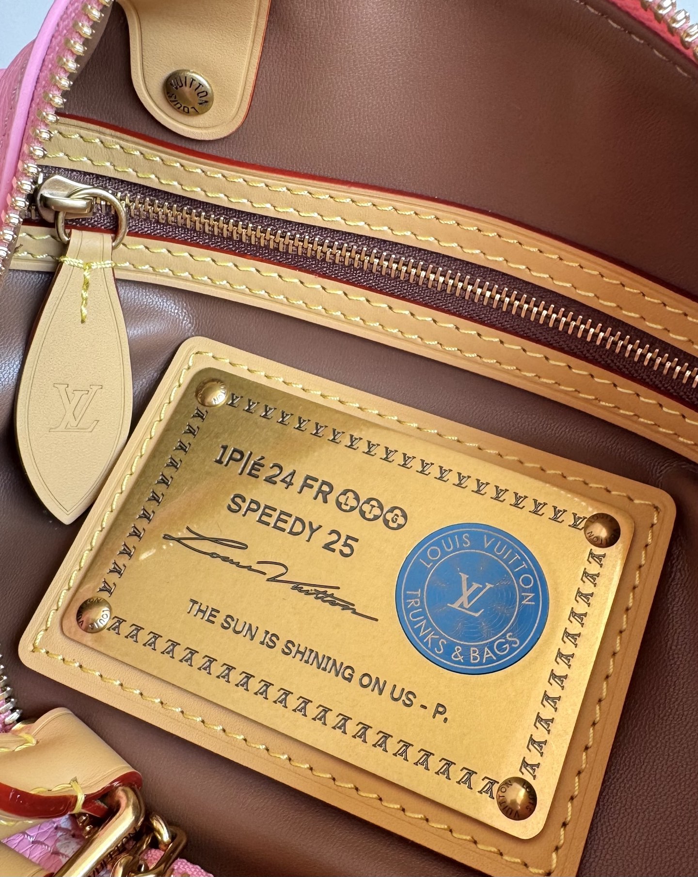 Louis Vuitton Basic Bag Cow Leather 15cm-m-l-s