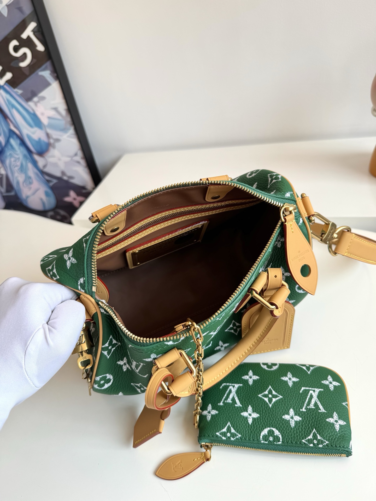 Louis Vuitton Basic Bag Cow Leather 15cm-m-l-s