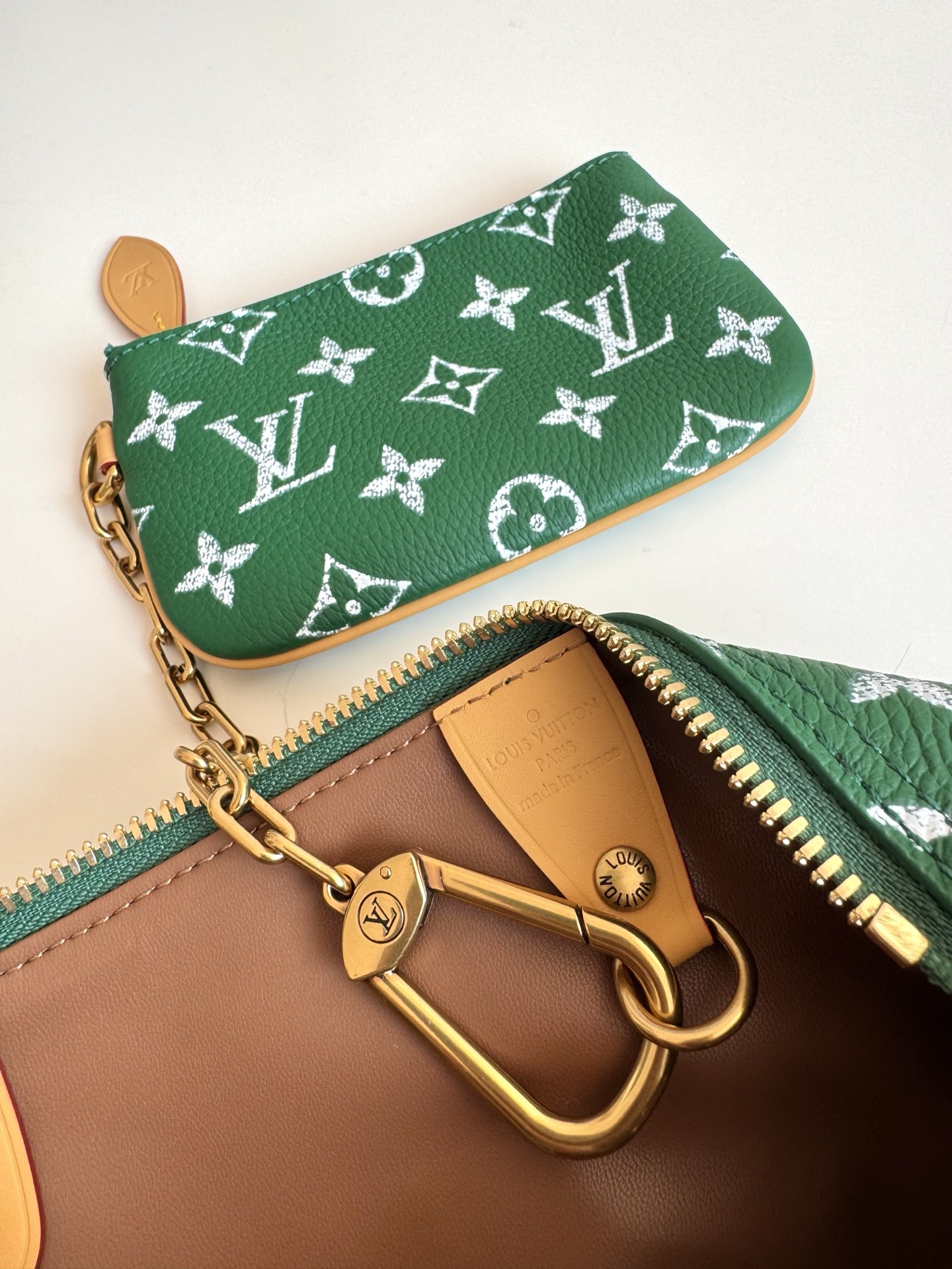 Louis Vuitton Basic Bag Cow Leather 15cm-m-l-s