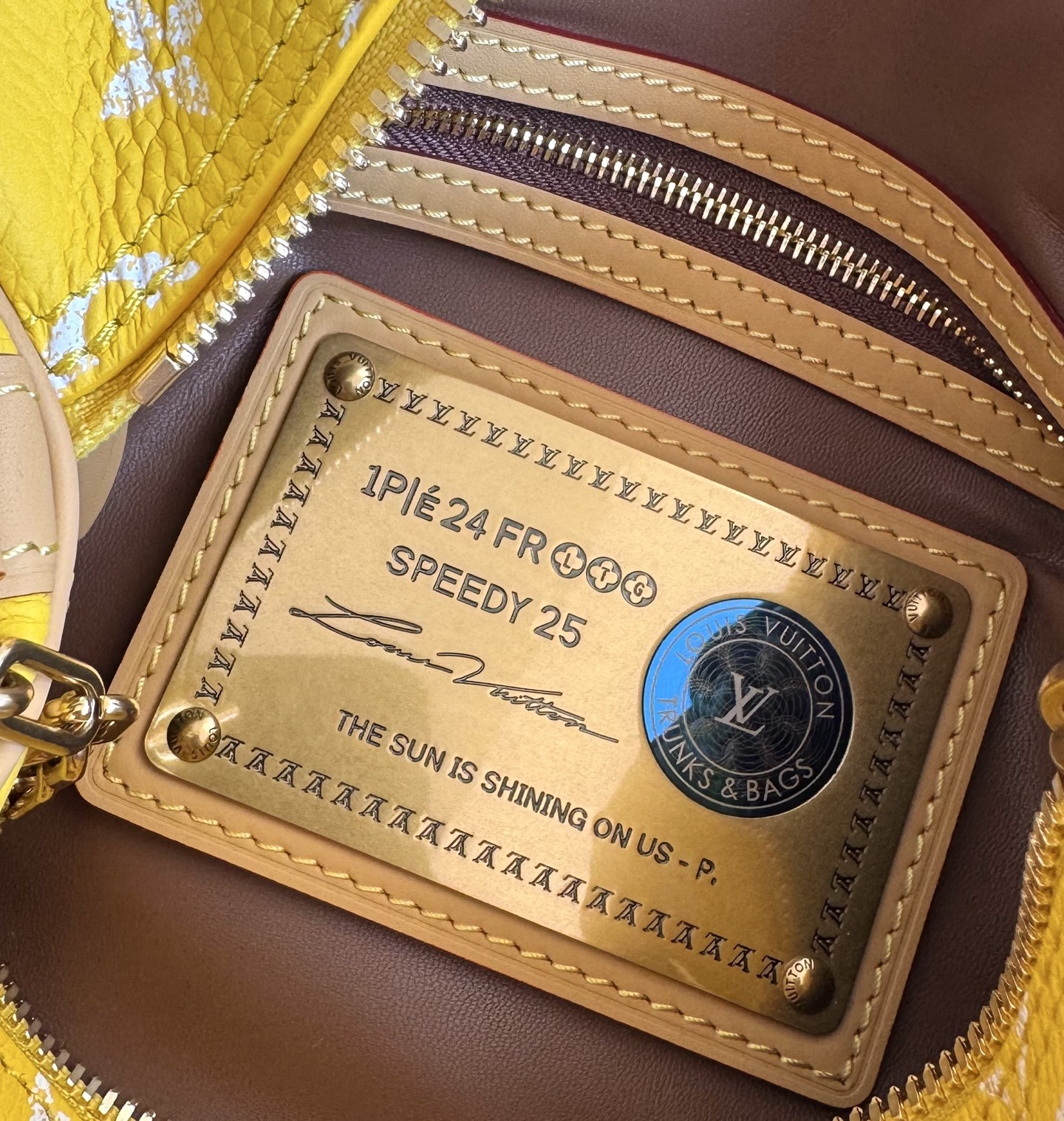 Louis Vuitton Basic Bag Cow Leather 15cm-m-l-s