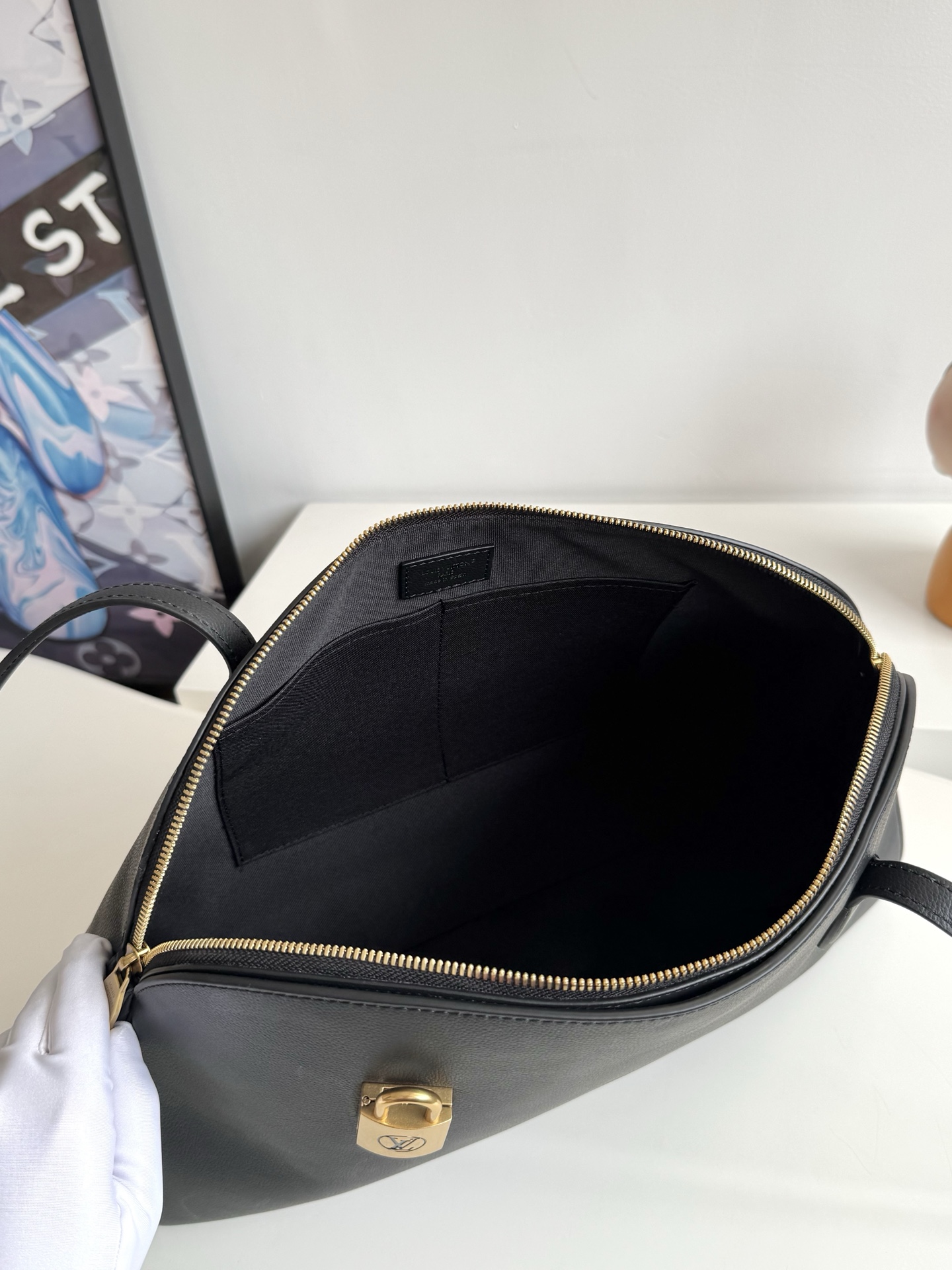 Louis Vuitton Basic Bag Cow Leather Gold M-l