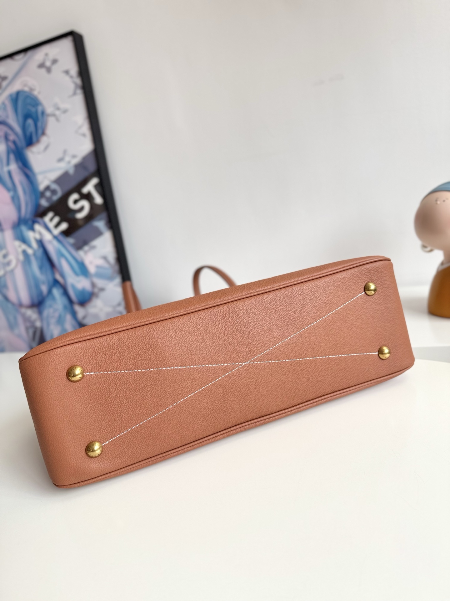 Louis Vuitton Basic Bag Cow Leather Gold M-l