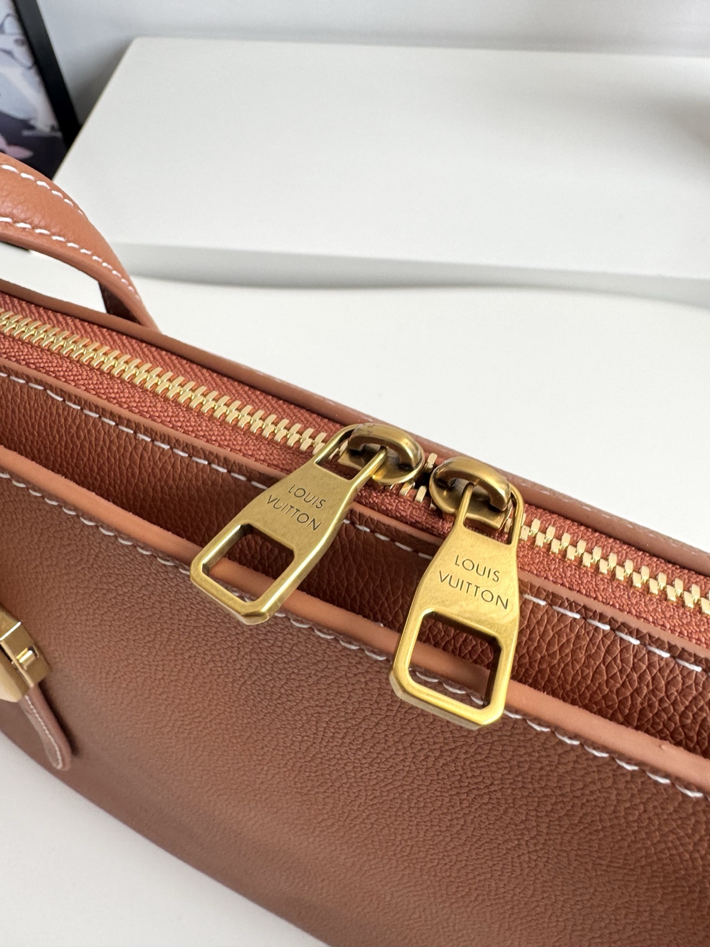 Louis Vuitton Basic Bag Cow Leather Gold M-l