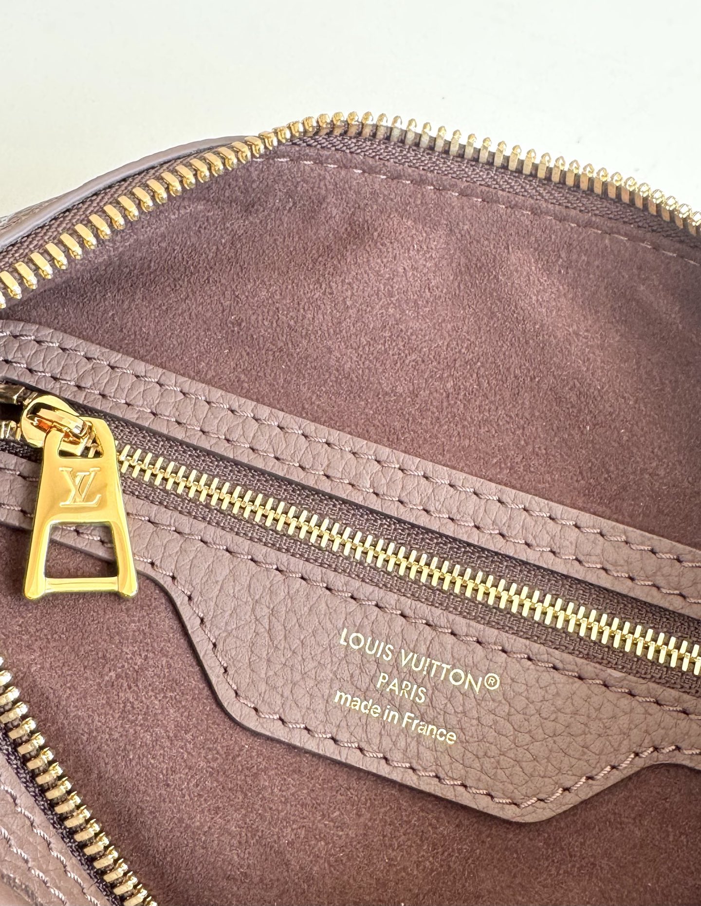 Louis Vuitton Basic Bag Cow Leather 13cm-m-l-s