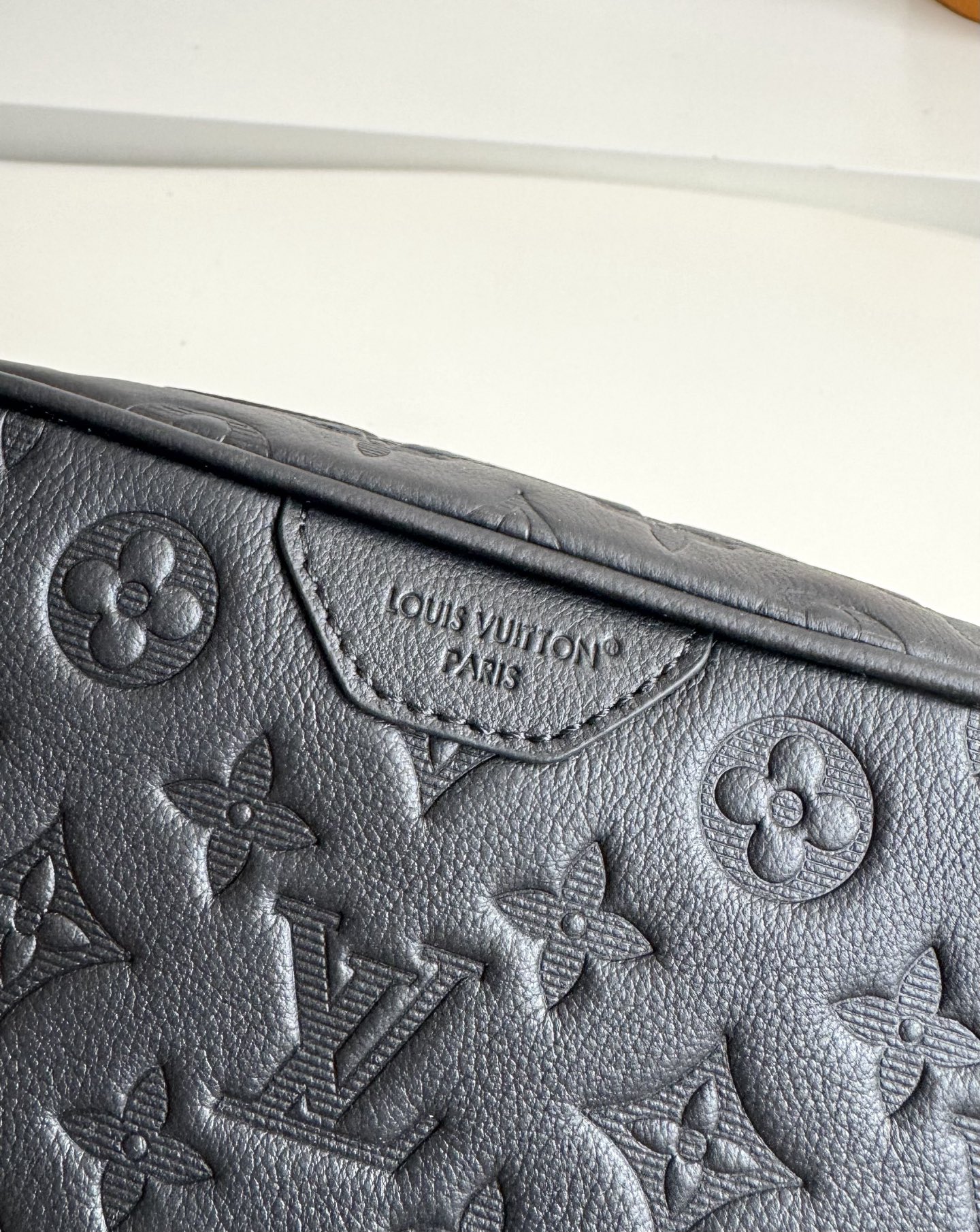 Louis Vuitton Crossbody Bag Cow Leather M-s