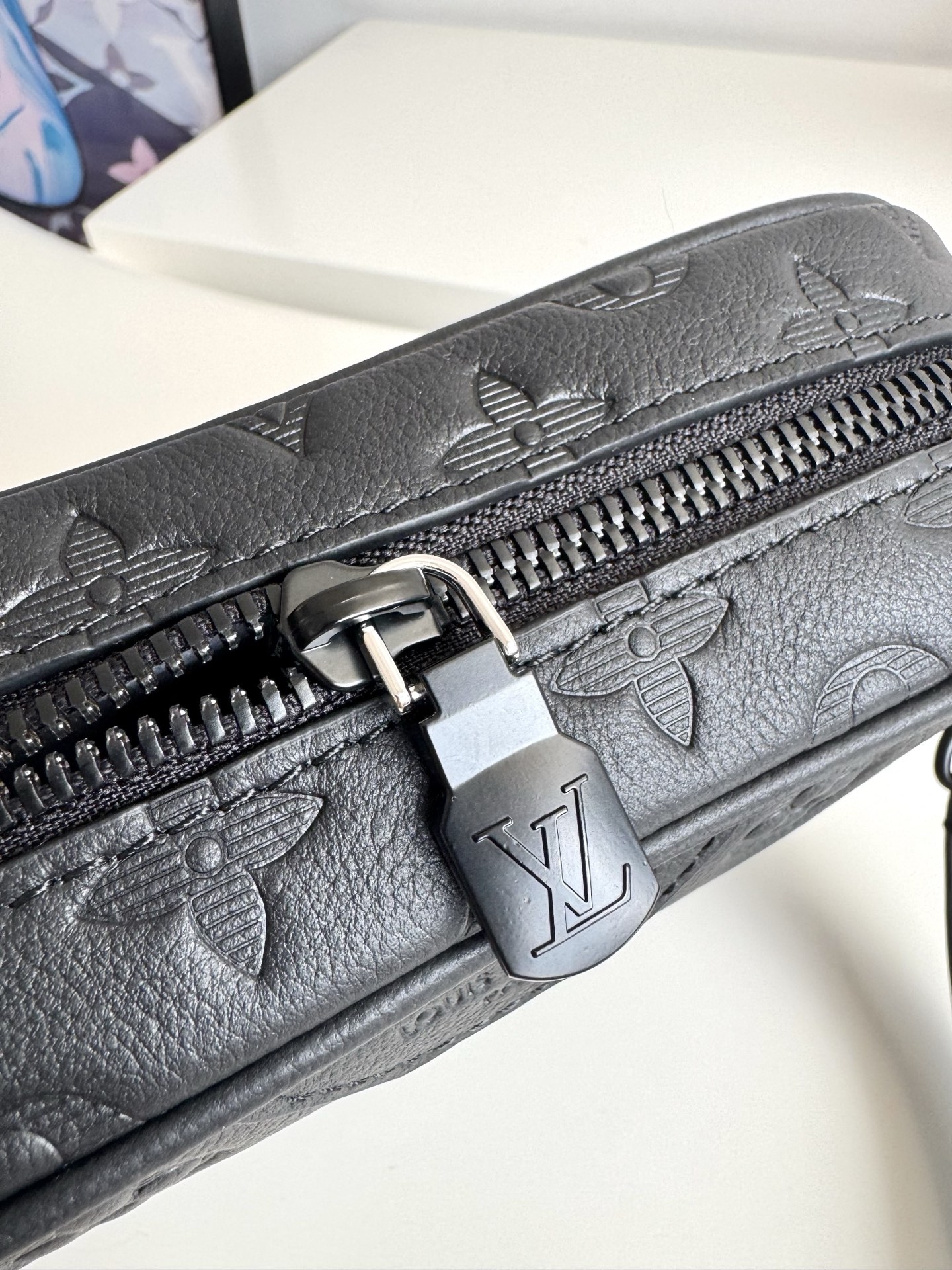 Louis Vuitton Crossbody Bag Cow Leather M-s