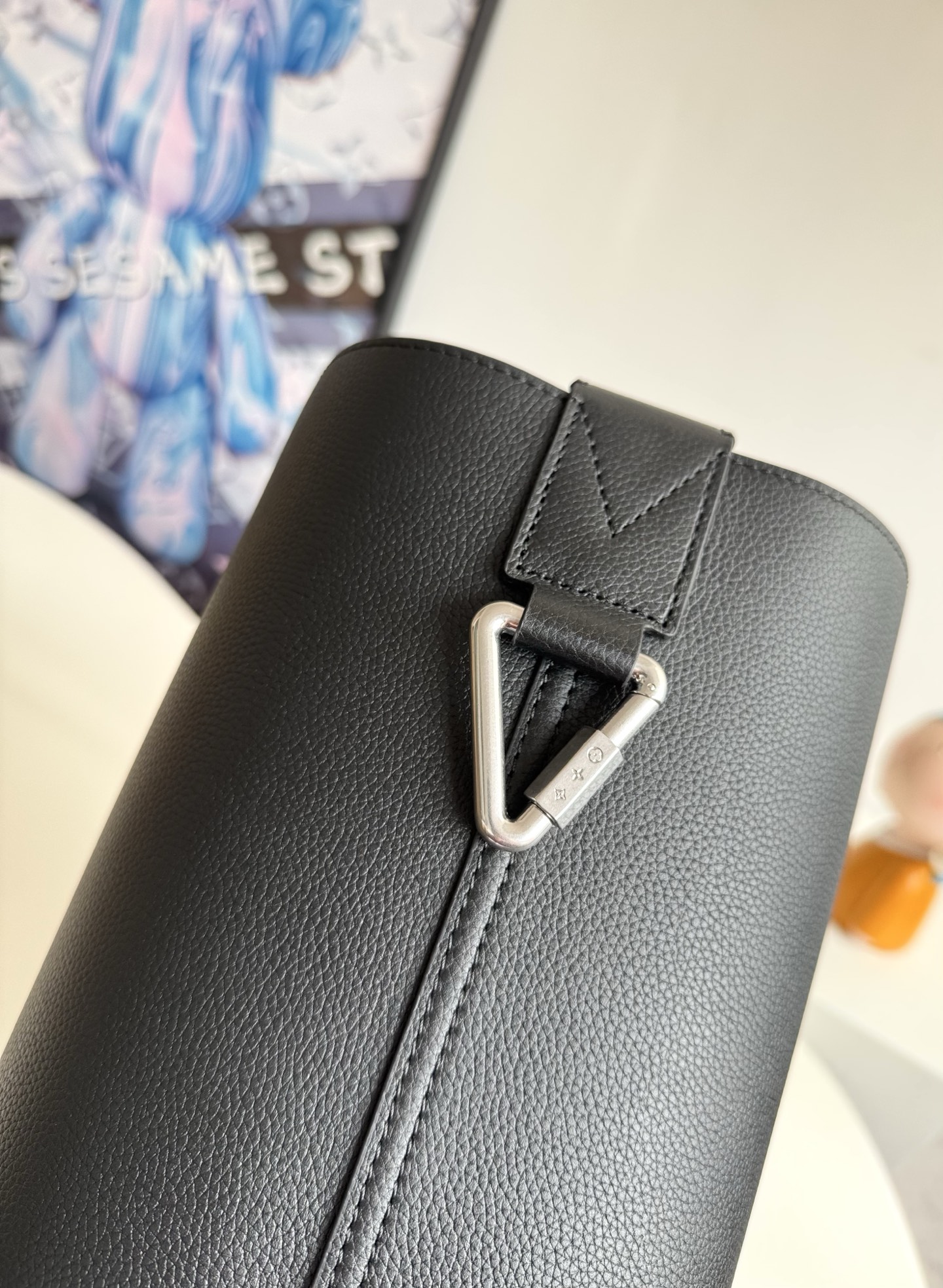 Louis Vuitton Basic Bag Cow Leather M-l-s