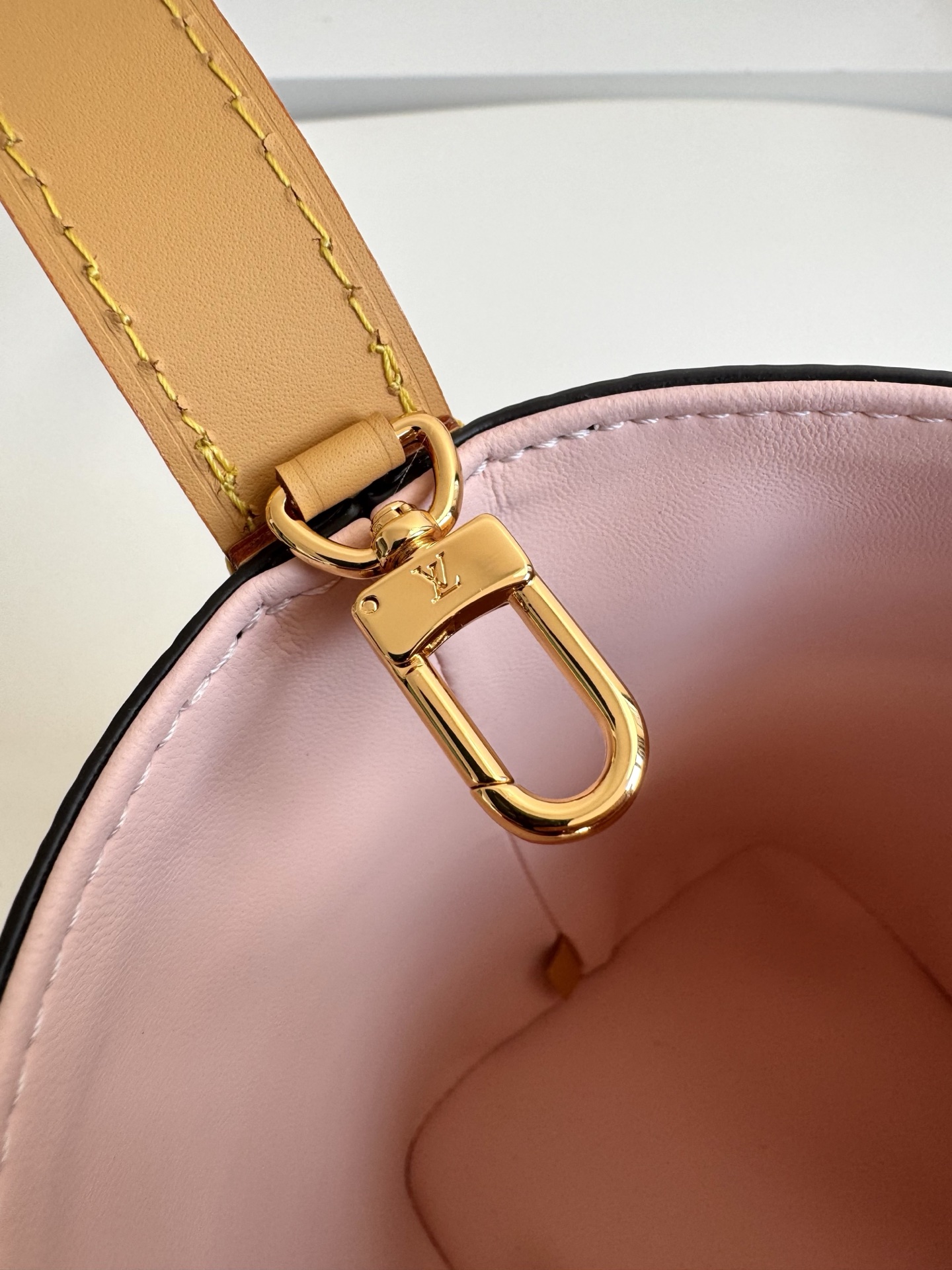 Louis Vuitton Basic Bag Canvas 12cm-m-l