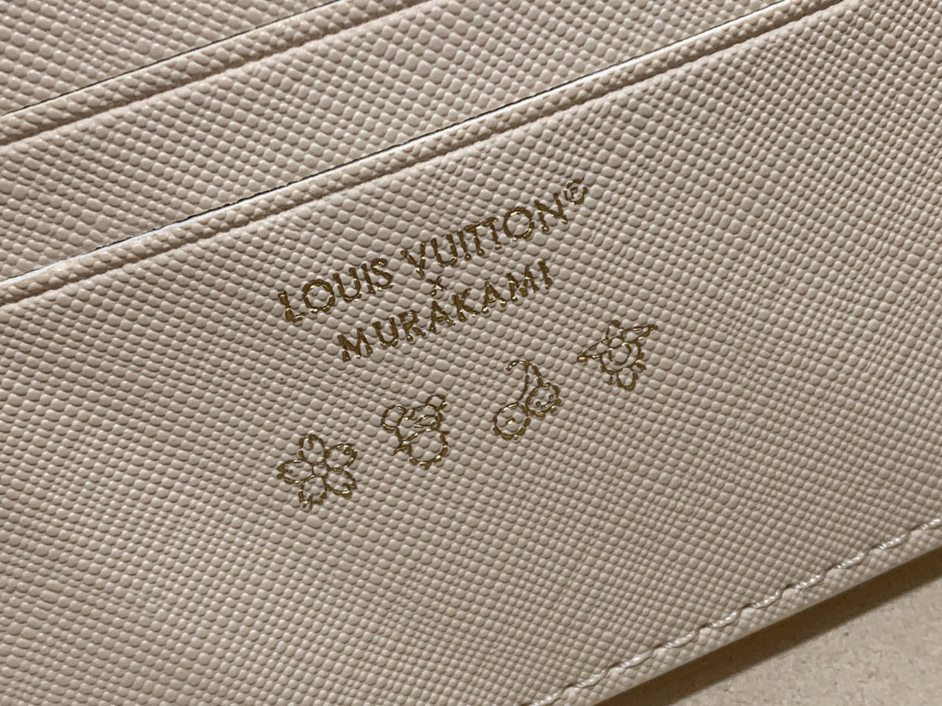 Louis Vuitton Basic Bag Canvas M-l-s