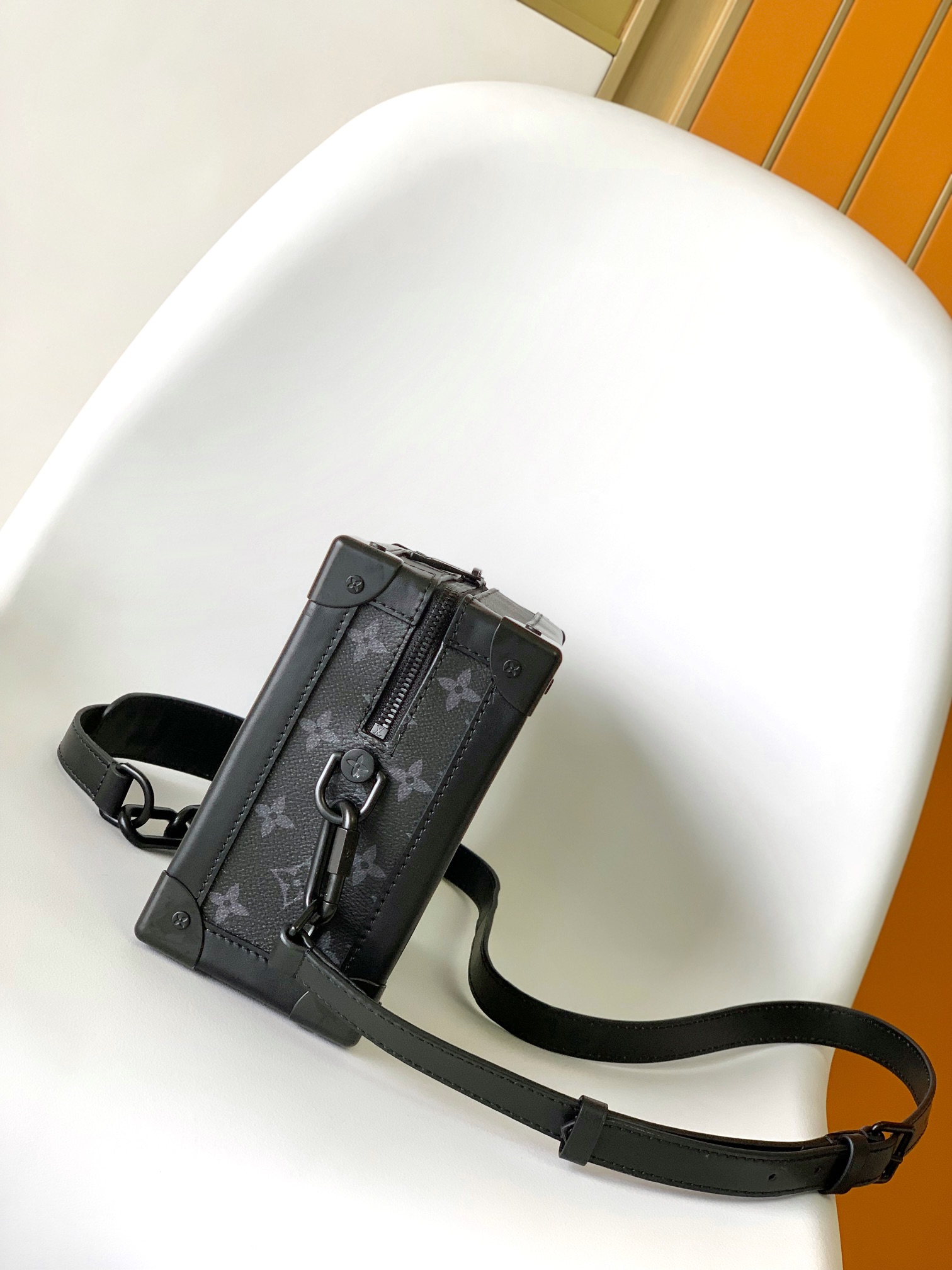 Louis Vuitton Messenger Bag M-l-s