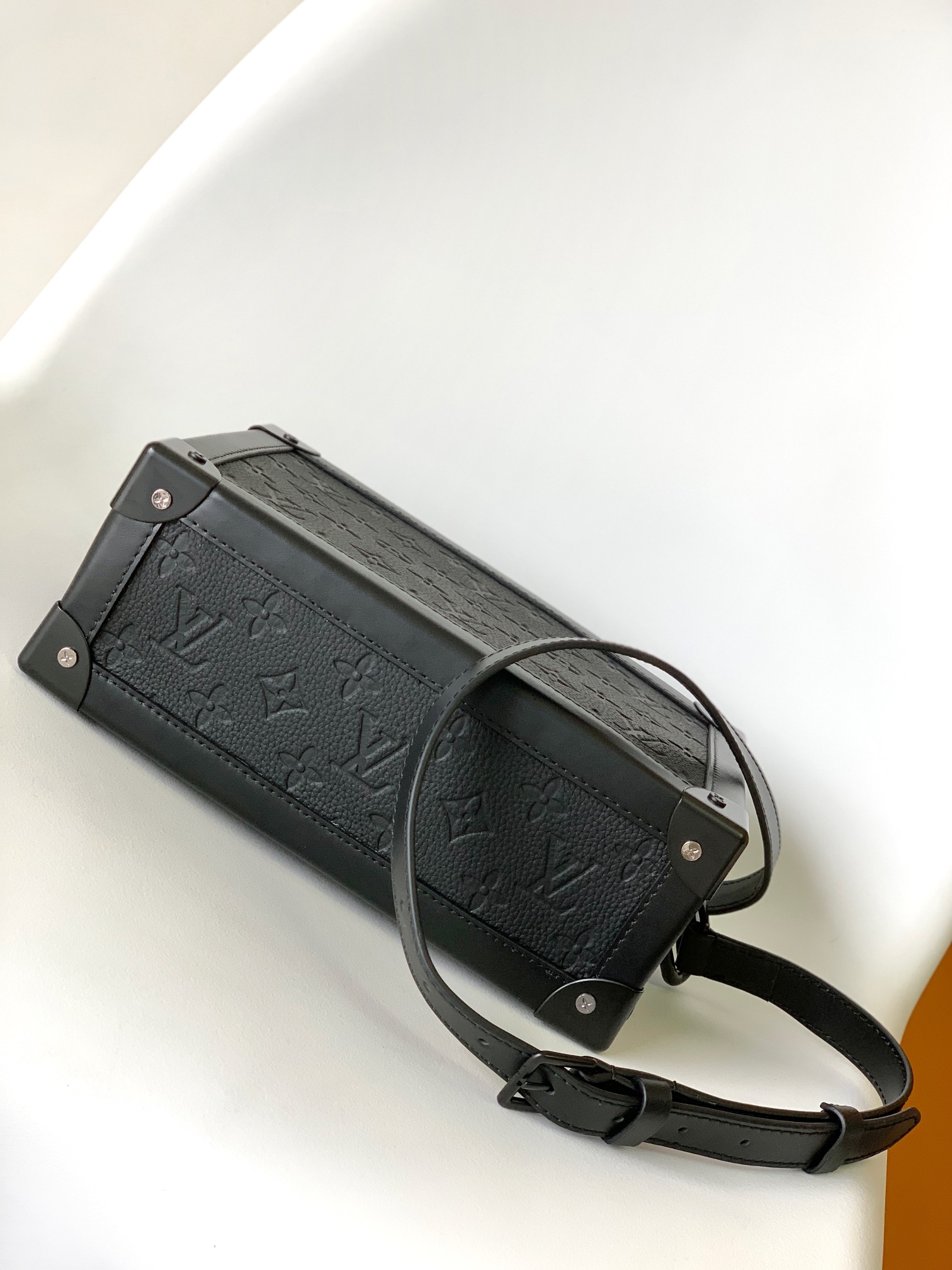 Louis Vuitton Messenger Bag M-l-s