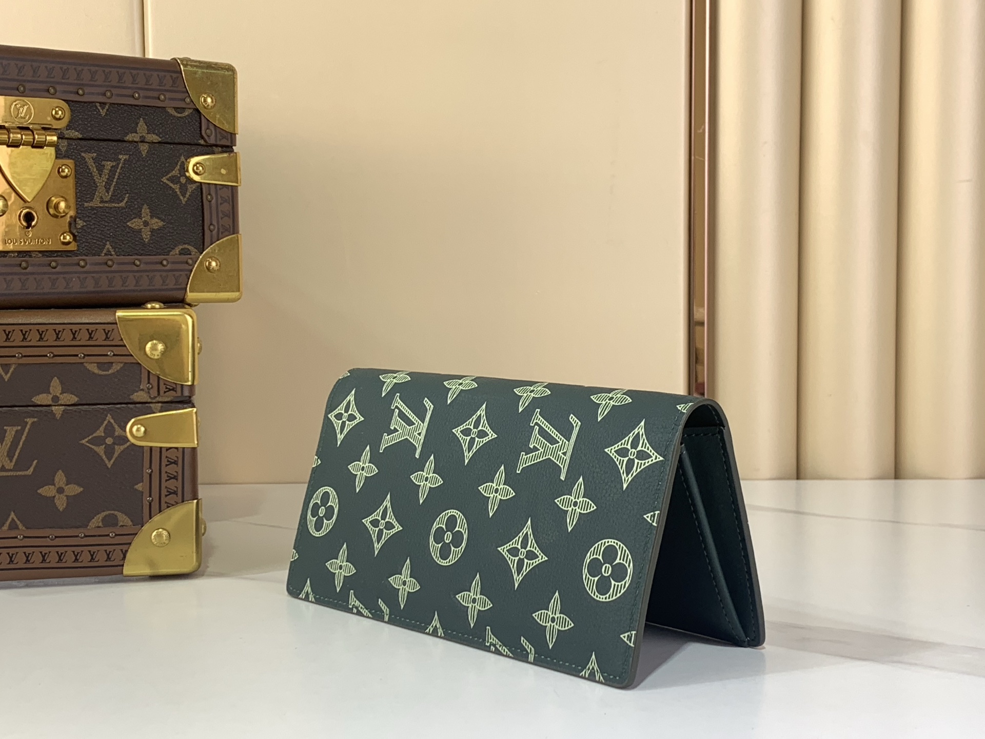 Louis Vuitton Basic Bag Canvas Blue M-l-s