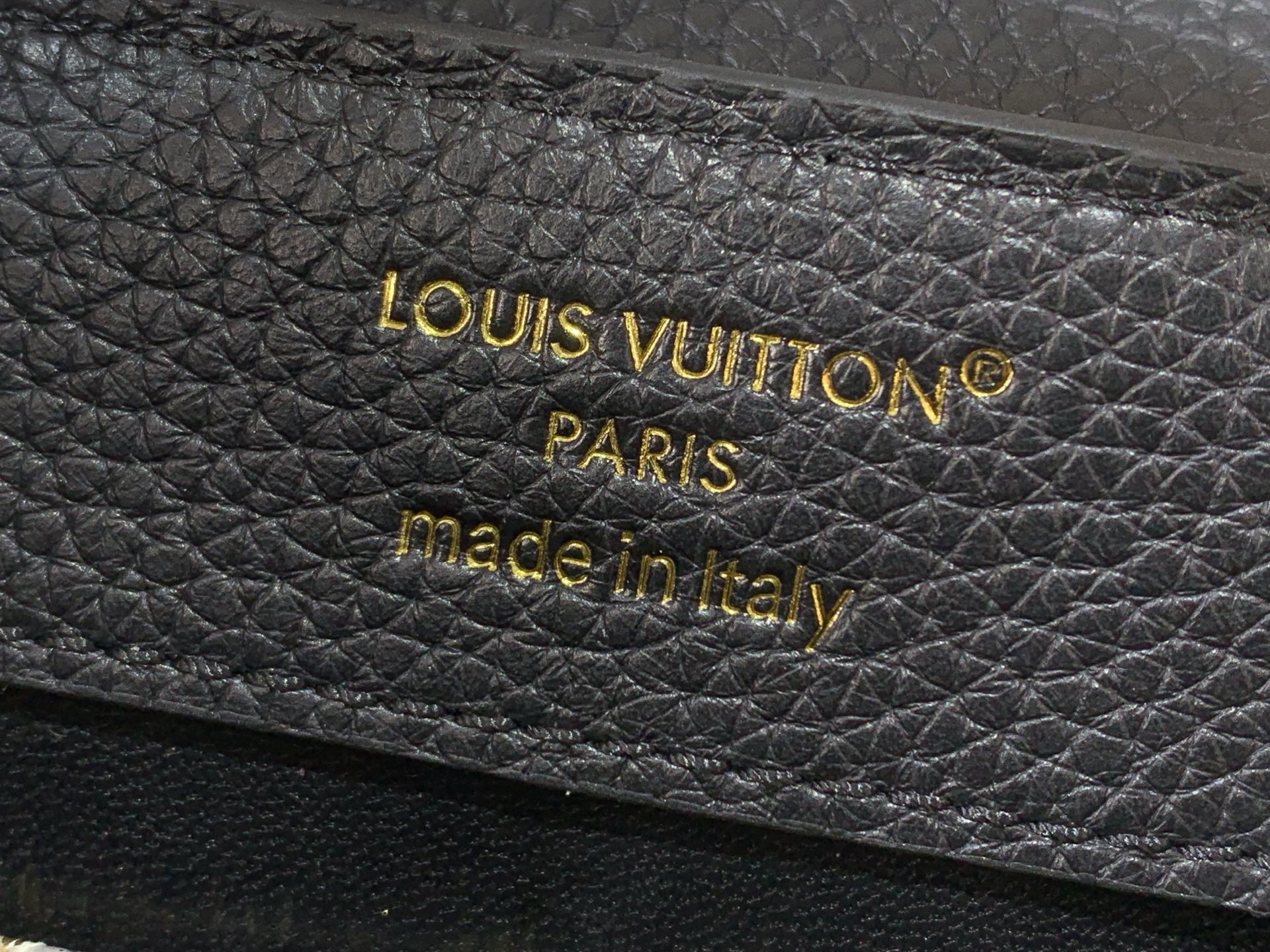 Louis Vuitton Basic Bag Black M-s