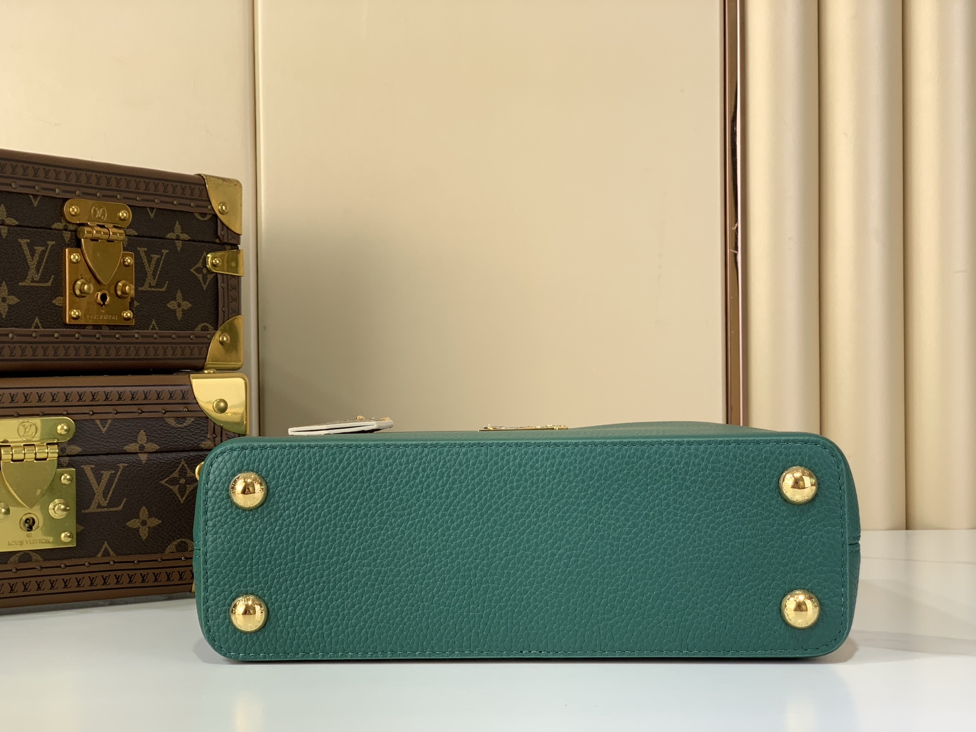 Louis Vuitton Basic Bag Green M-s