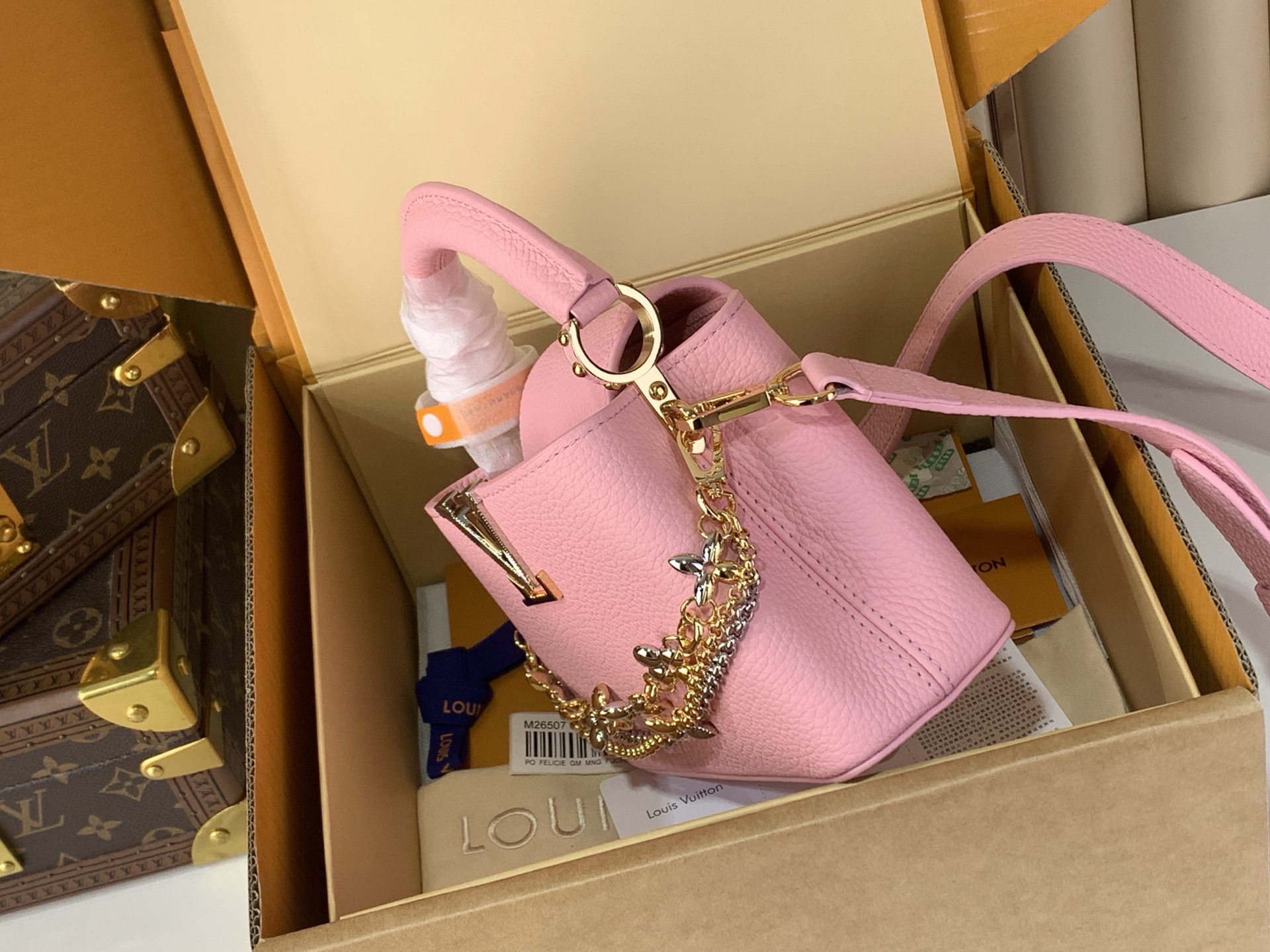 Louis Vuitton Basic Bag Pink M-l-s