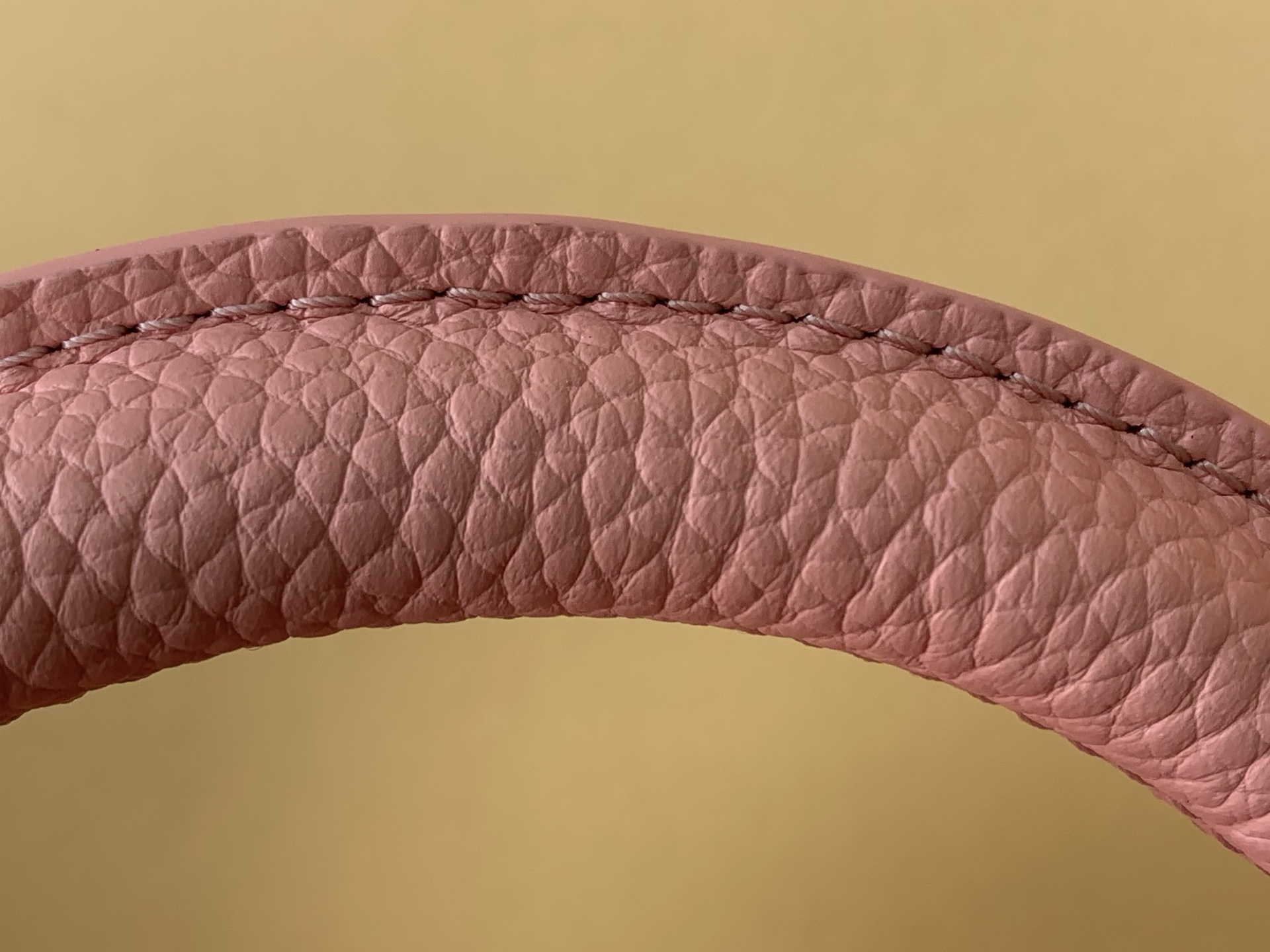 Louis Vuitton Basic Bag Pink M-s